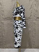 New women bandage jacquard knitted set, black and white flower jacquard short top, hip wrap skirt two-piece set