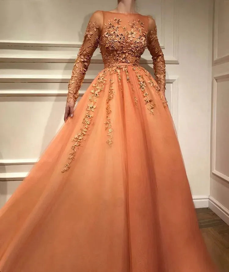 Long Sleeves Evening Dresses Scoop Neckline Party Gown Lace Beaded Tulle A-Line Dubai Formal Prom Dress Beige