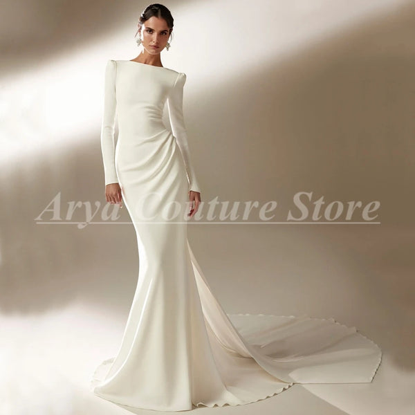 Elegant Long Sleeve Mermaid Wedding Dress with Pleat Floor Length Bridal Sexy Open Back Applique Delicate Custom Bride Gowns
