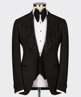 B20 Luxury Wedding Tuxedo Black Formal Groom Men Blazer Slim Fit Crystals Beaded 2 Piece Blazer Tailored Made Formal Male Blazer