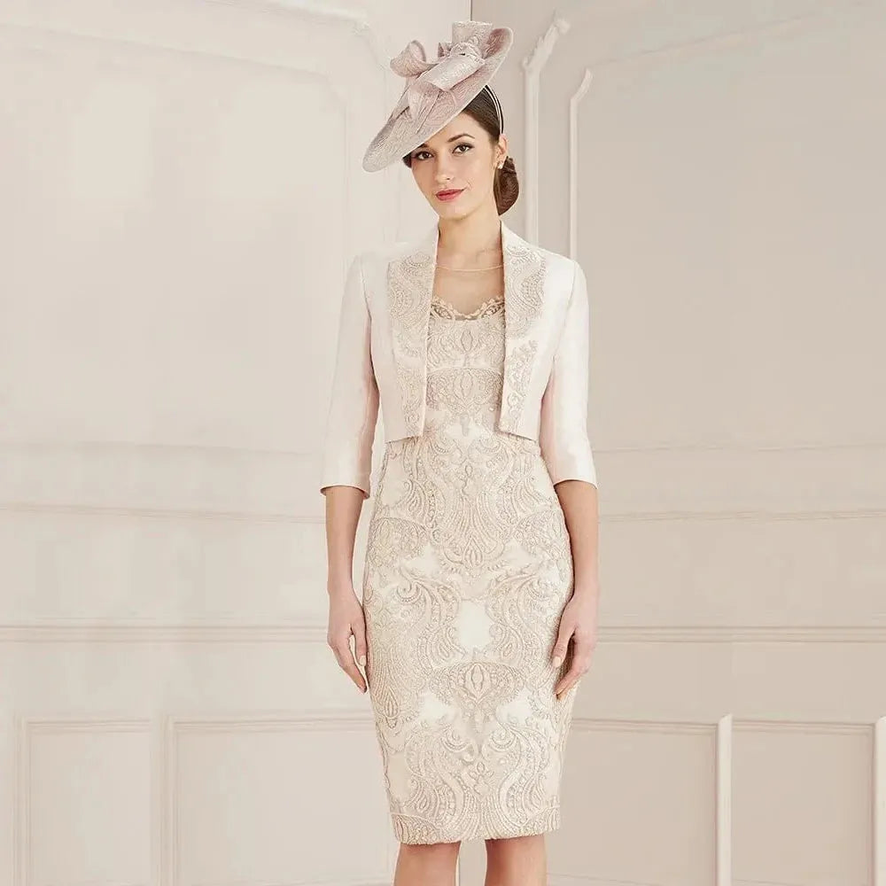 New Exquisite Mother of the Bride Dresses Lace Mother Gowns Knee Length with Jacket Two Pieces Wedding Party Dress Nude