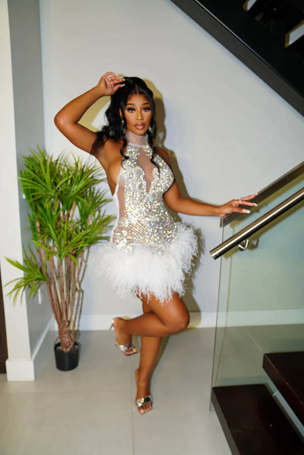 Sparkly Handmade Crystals Women Birthday Party Gowns Sexy See Through White Feather Black Girls Short Mini Prom Dress