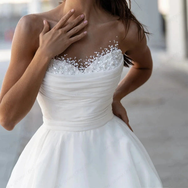 Charming Strapless White Chiffon Wedding Dresses with Beading Simple Sleeveless Bridal Gowns for Marriage Vestidos De Novia