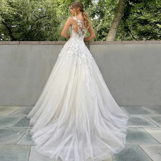 Elegant White Wedding Dresses Simple Off Shoulder Sleeveless Fluffy Princess Style Romantic Lace Applique Custom-Made Bridal