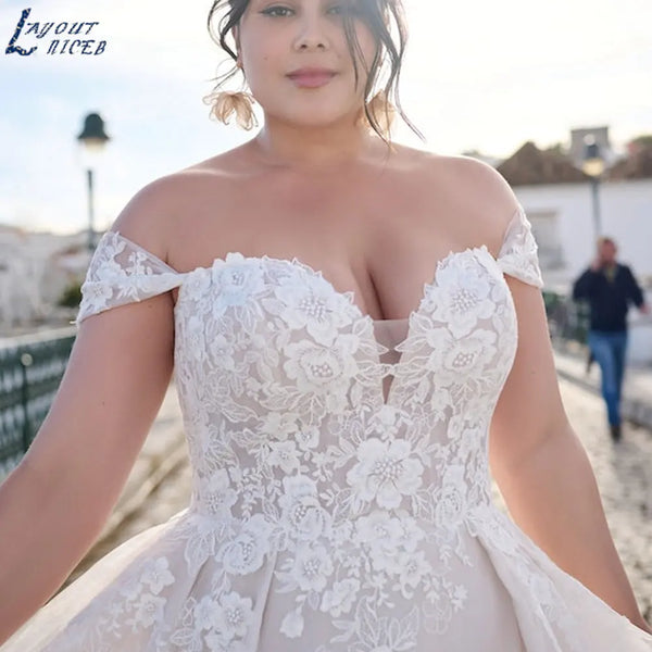 LAYOUT NICEB Off Shoulder Appliques Sweetheart Bride Dress Short Sleeves Backless Wedding Gowns Custom Made robes de mariée