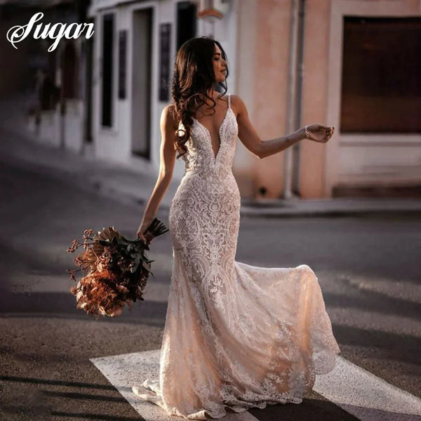 Spaghetti Strap V Neck Wedding Dress Appliques Lace Wedding Gown Mermaid Sexy Bridal Dress Custom Size Charming Bridal Gown