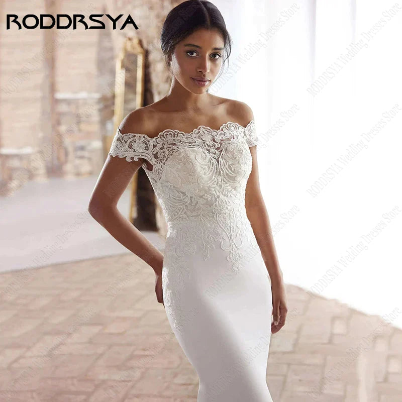 Civil Appliques Boat Neck Wedding Dress Mermaid Bridal Gown With Back Buttons Cвадебное платье Custom Made Lace Train