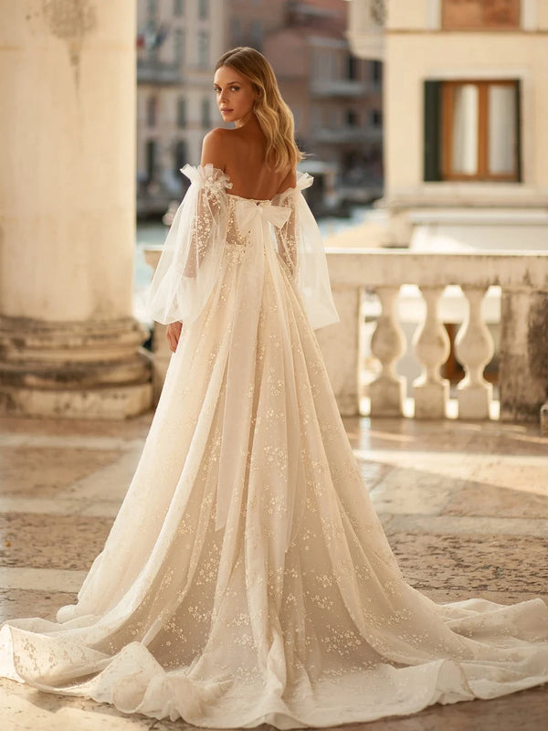 Romantic Sweetheart Neck Wedding Dress Classic Lace Appliques Bride Robe Elegant A-line Long Bridal Gown Robe De Mariée