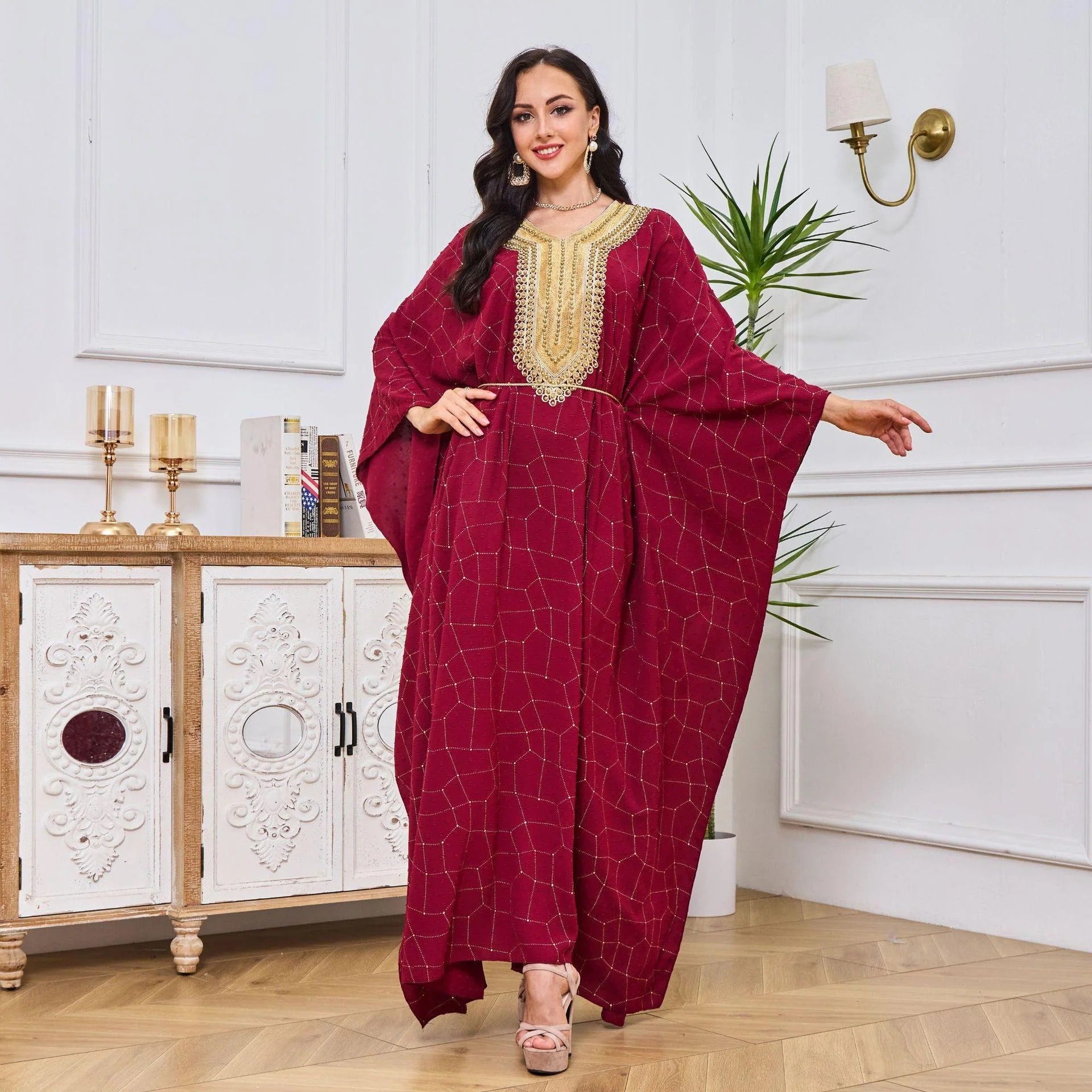 Fashion Long Dress Dubai Abayas For Female Beading Batwing Sleeve V-Neck Belted Clothing Elegant Muslim Costumes Woman