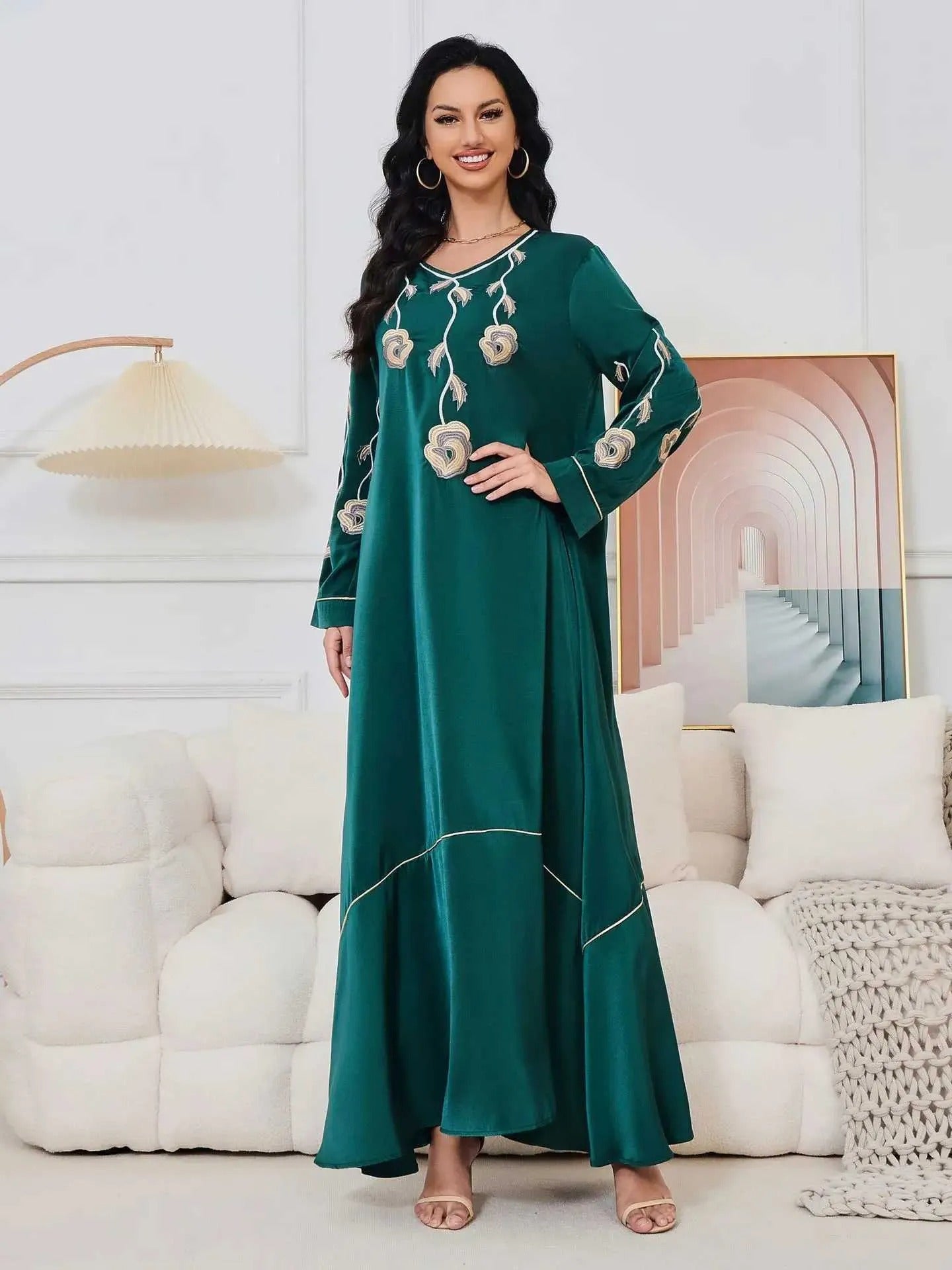 Caftan marocain Chic à la mode pour femmes, broderie unie, manches longues, col rond, robes longues africaines décontractées et amples