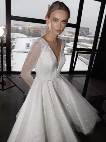 Short Wedding Dress V Neck Long Sleeves Short Wedding Dresses Knee Length Bow Satin Court Train Sleeves White Modern Bridal Vestido De Novia Princess Gown Satin Mermaid