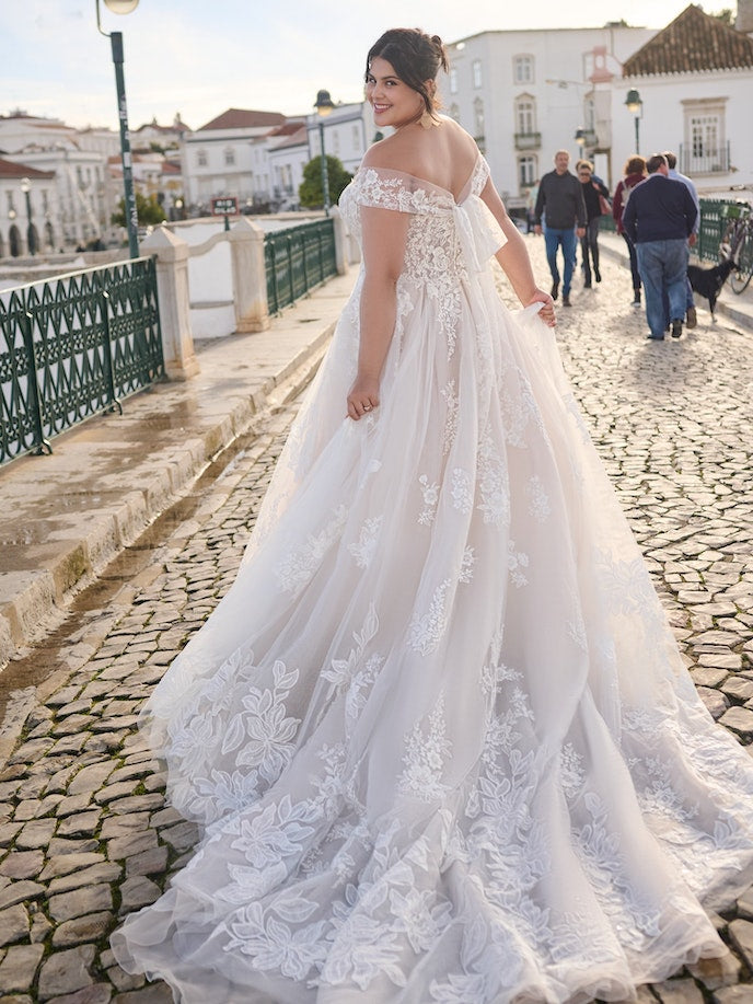 Układ Niceb Off Applique Sweetheart Bride sukienka krótkie rękawy Backless Wedding Suknie