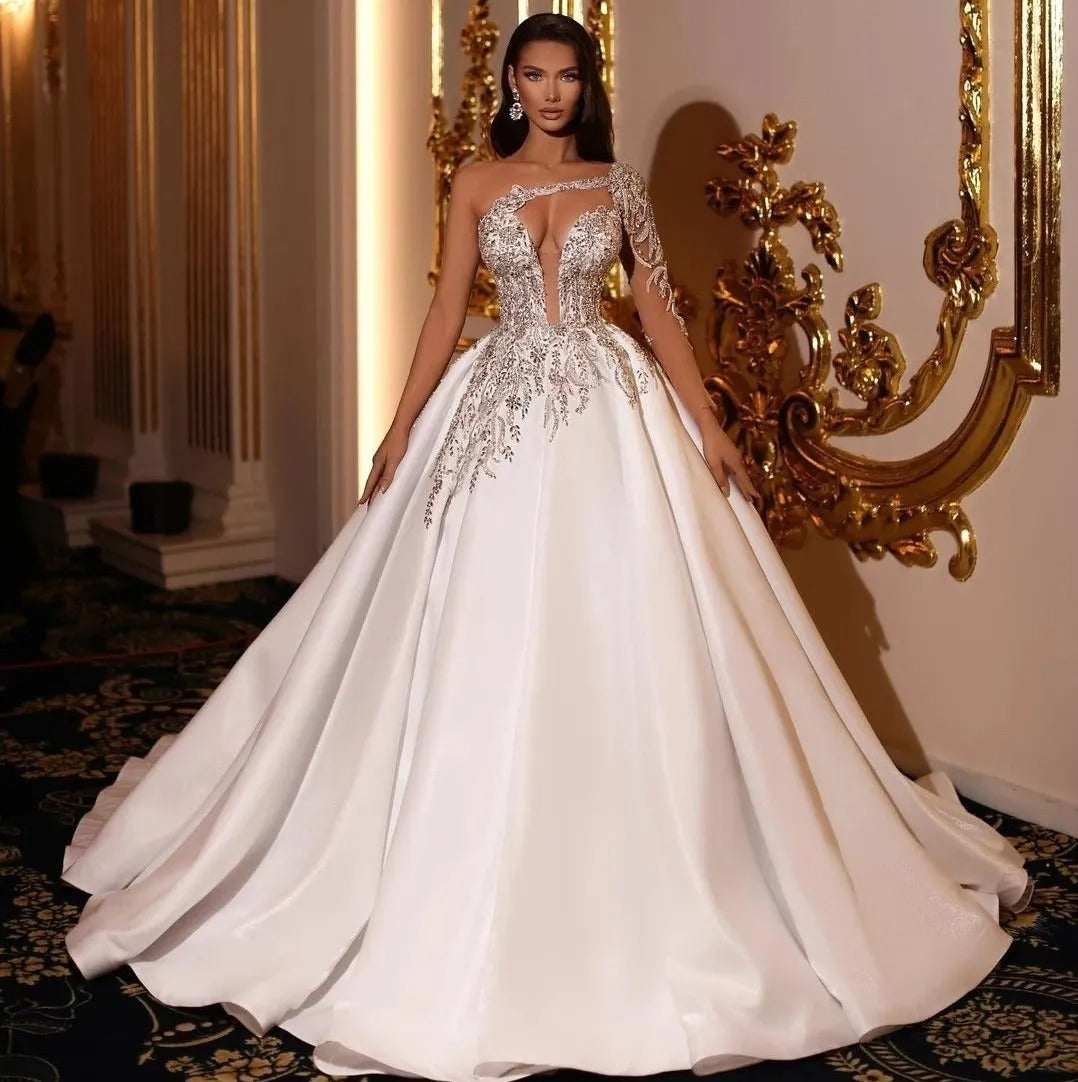 Exquisite Applique Wedding Dresses A Line Deep V Neck Ball Gowns Ruched Tulle Illusion Long Sleeve Formal Beach Party Vestidos