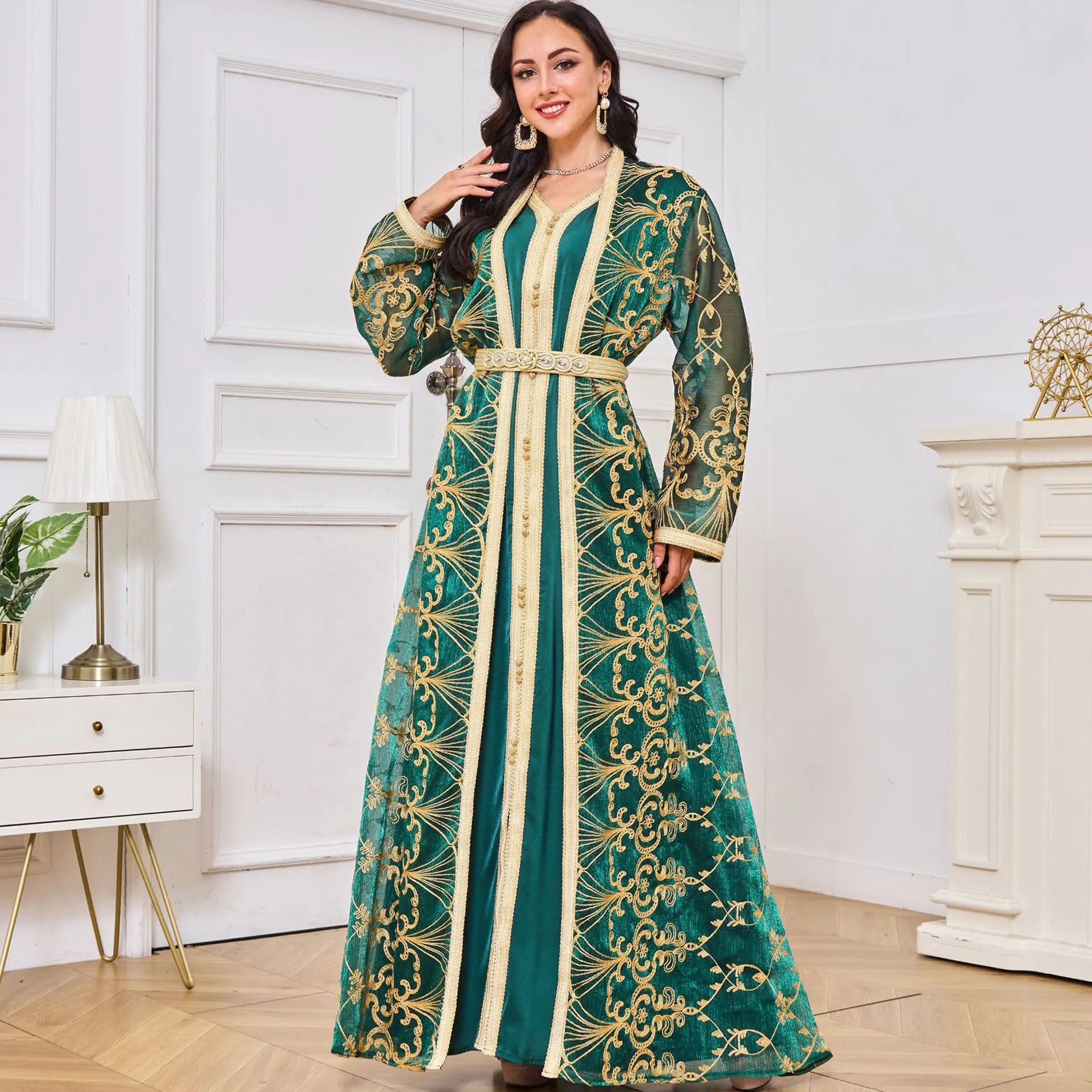 Mulher marroquina abaya muçulmana Dubai Mesh de luxo Bordado Kaftans 2 peças Terno islâmico Vestidos longos