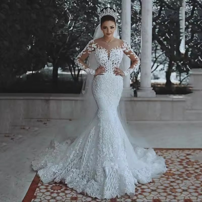 Funkelnde Spitzen Hochzeitskleid Meerjungfrau Illusion Mieder Vestido de noiva Langarm Langarm Sheer Neck Applizes Brautkleider Frühling Frühling