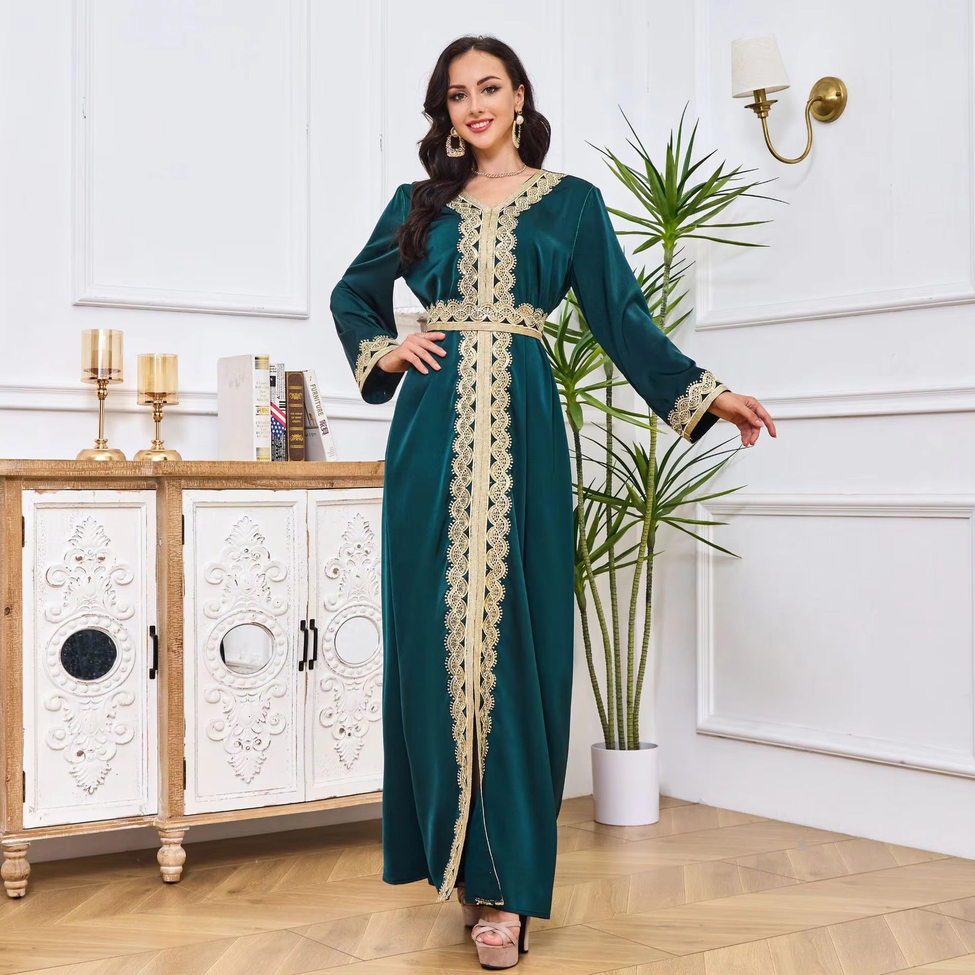 Mode marokkanische Abaya weibliche arabische Klebebandverkleidung voller Ärmeln V-Ausschnitt Split Saum Schäper elegante schicke Frauen langes Kleid