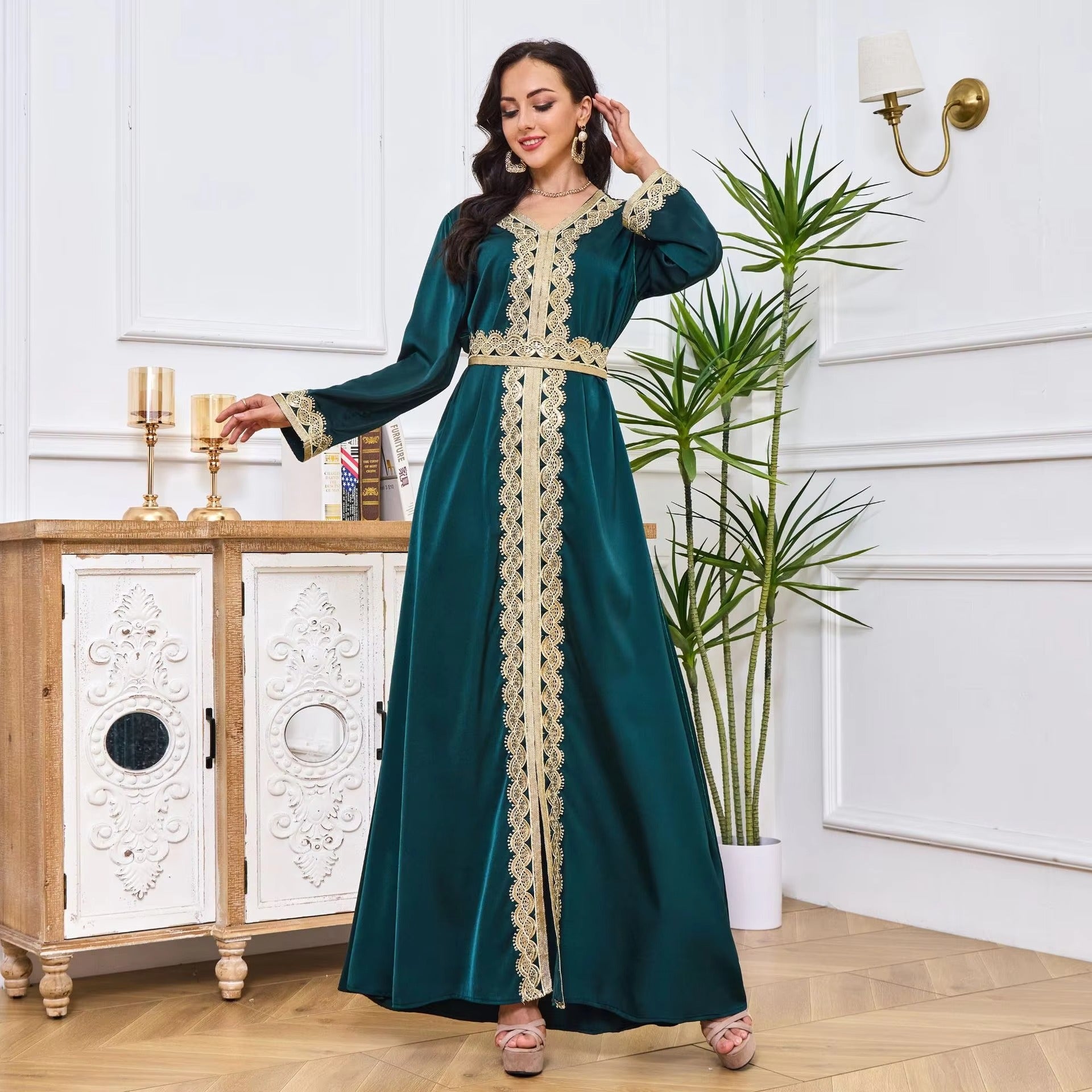 Mode marokkanische Abaya weibliche arabische Klebebandverkleidung voller Ärmeln V-Ausschnitt Split Saum Schäper elegante schicke Frauen langes Kleid