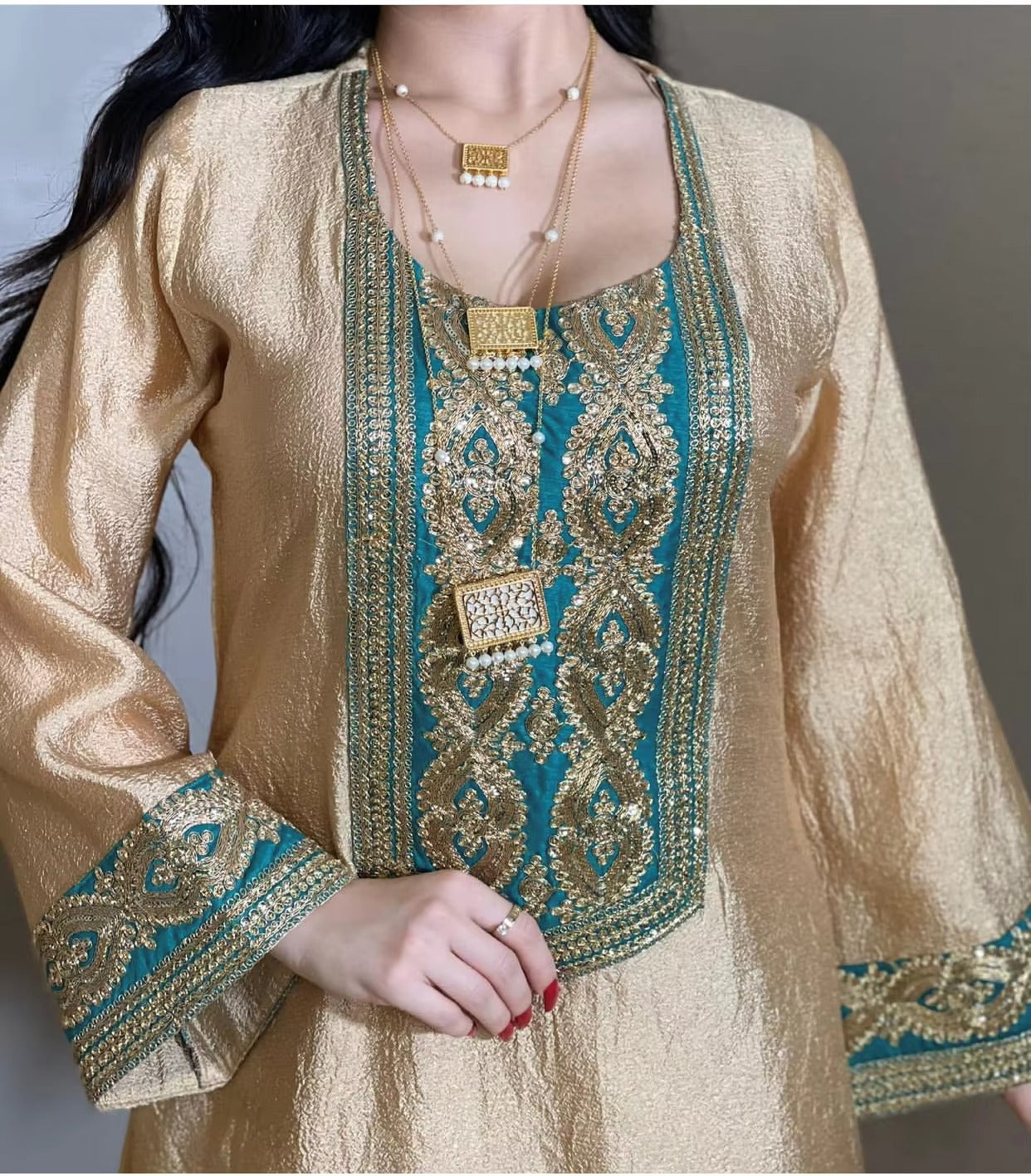 Vintage Ethnic Embroidered Abaya Dress for Women Autumn 2021 Middle East Dubai Arabic Oman Kuwait Moroccan Kaftan Muslim Clothes