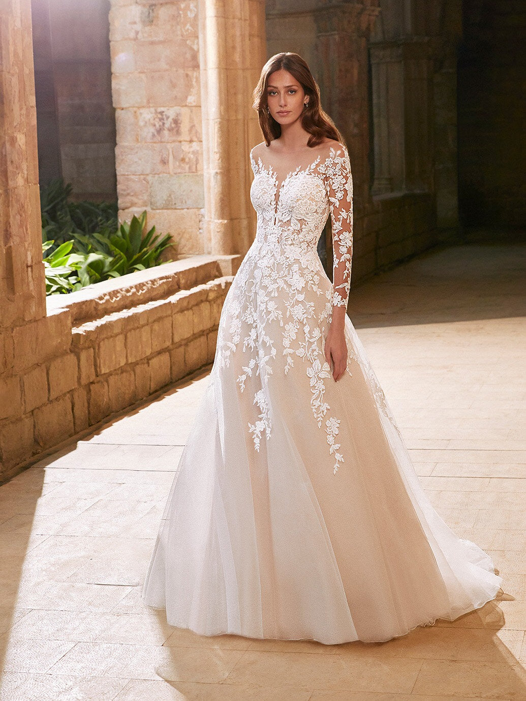 Robe de mariée romantique pour mariée, manches longues, Sexy, dos nu, en dentelle, ligne a, princesse 