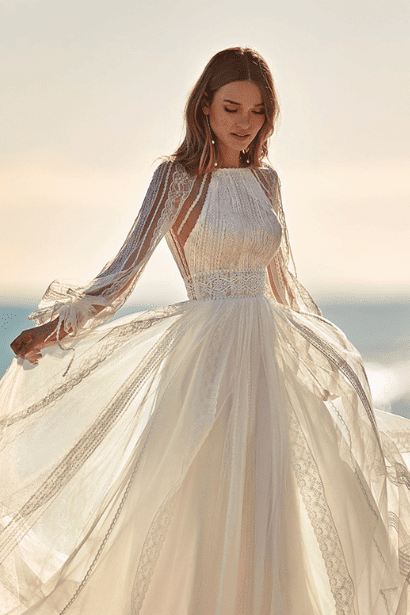 Robe de mariée trapèze en dentelle et Tulle, style Boho, col rond, manches longues, dos nu, élégante, sur mesure, pour femmes 