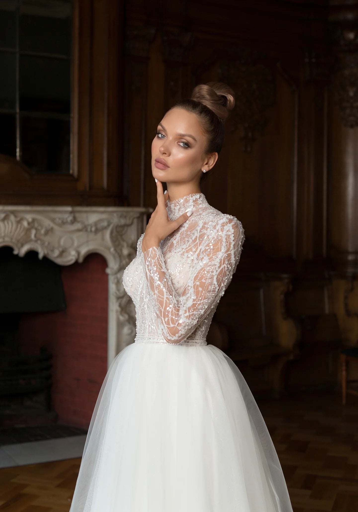 Lismo lismo scintillante sequestro o-secco Vestidos de novi A-line Tulle abiti da sposa eleganti illusione Lunghezza del pavimento a maniche lunghe