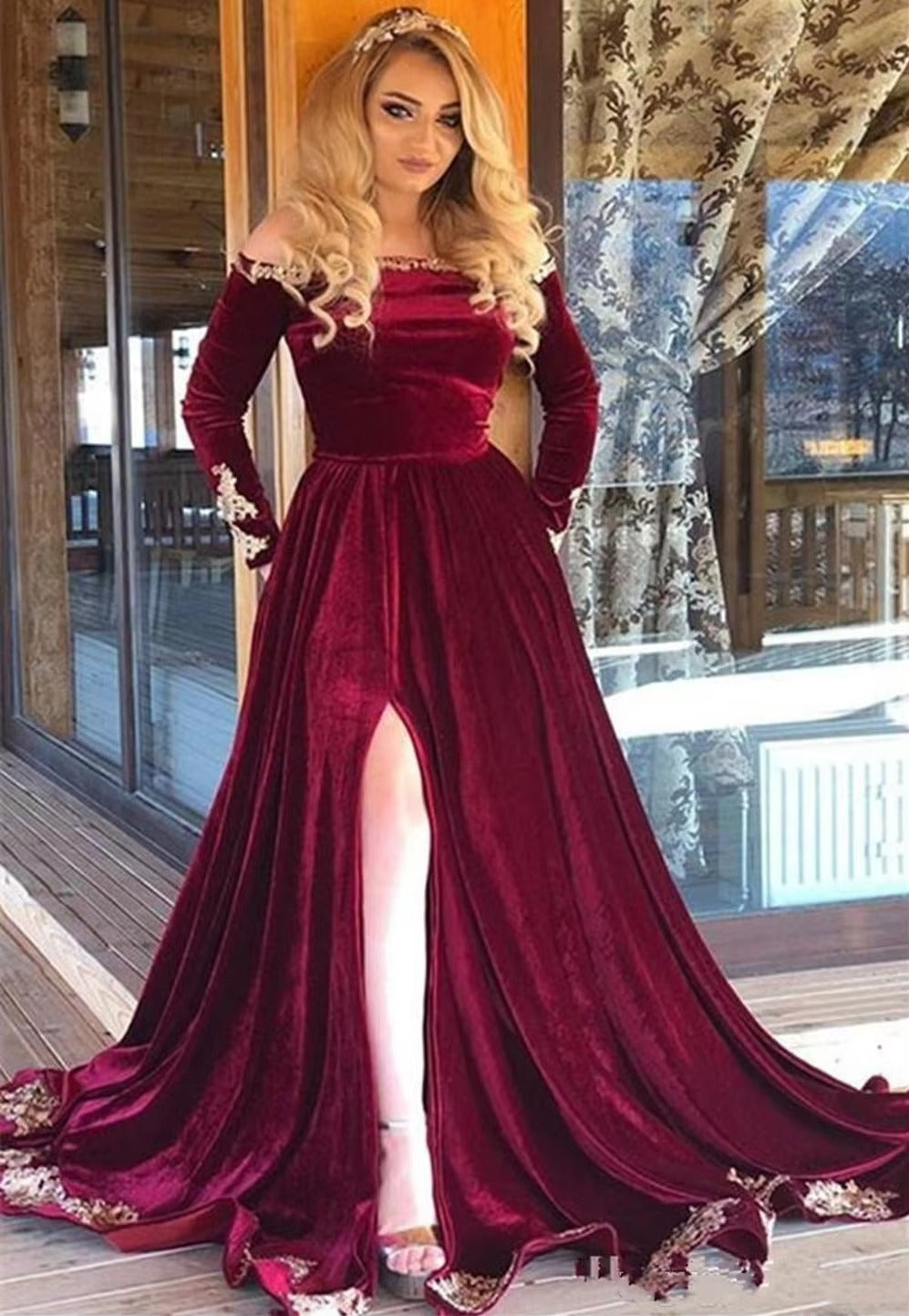 Burgundy Evening Dresses with Full Sleeve Kaftan Velvet Gold Lace Dubai Arabic Off Shoulder Celebrity Gowns High Split