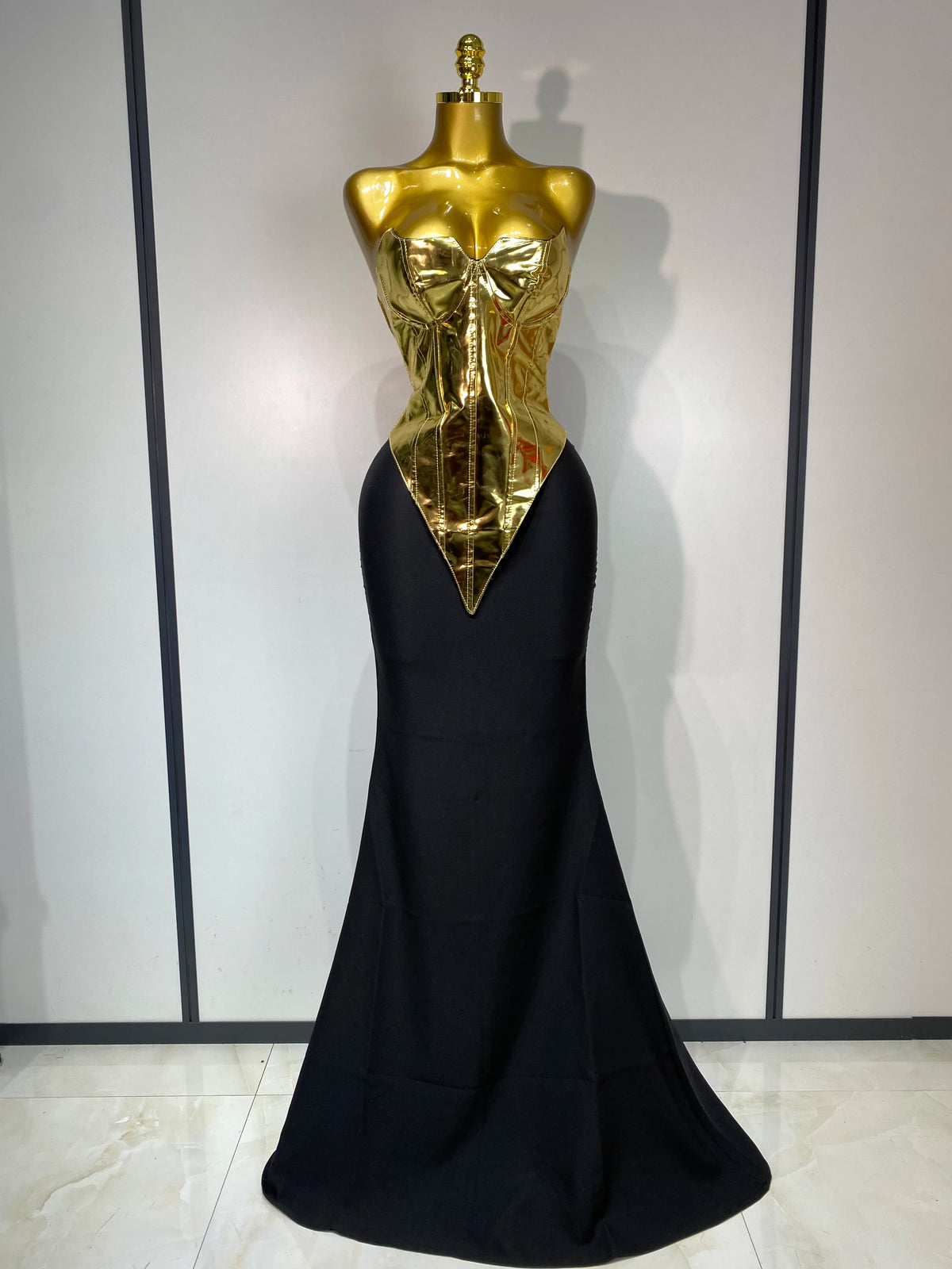 High Quality Women Sexy Strapless Gold Two Piece Set Celebrity Elegant Evening Party Maxi Skirt Suit Luxury Birthday Club Gown