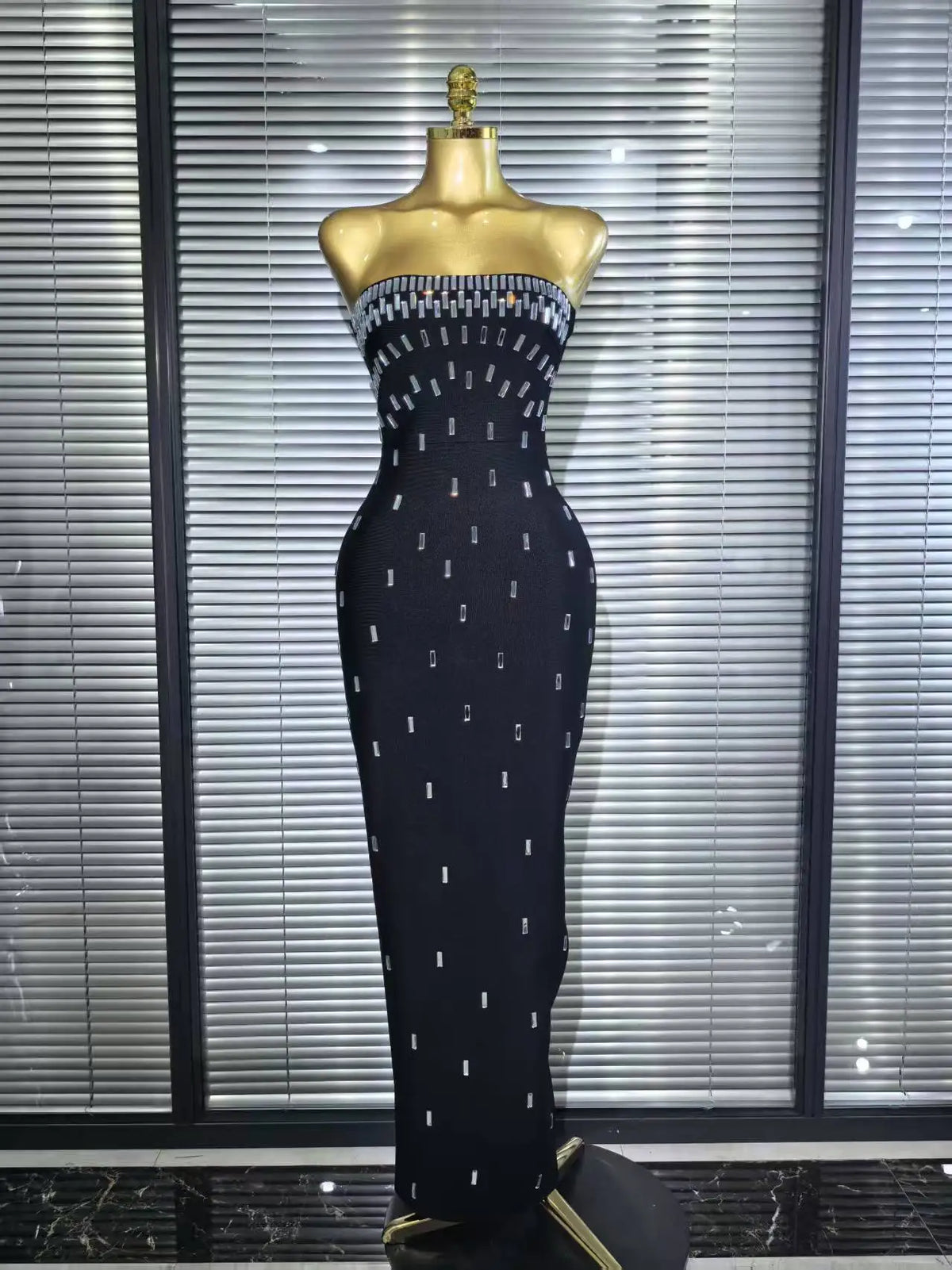 Top Quality Women Sexy Strapless Shinning Crystal Bodycon Long Bandage Dress Elegant Evening Party Cockail Vacation Outfit
