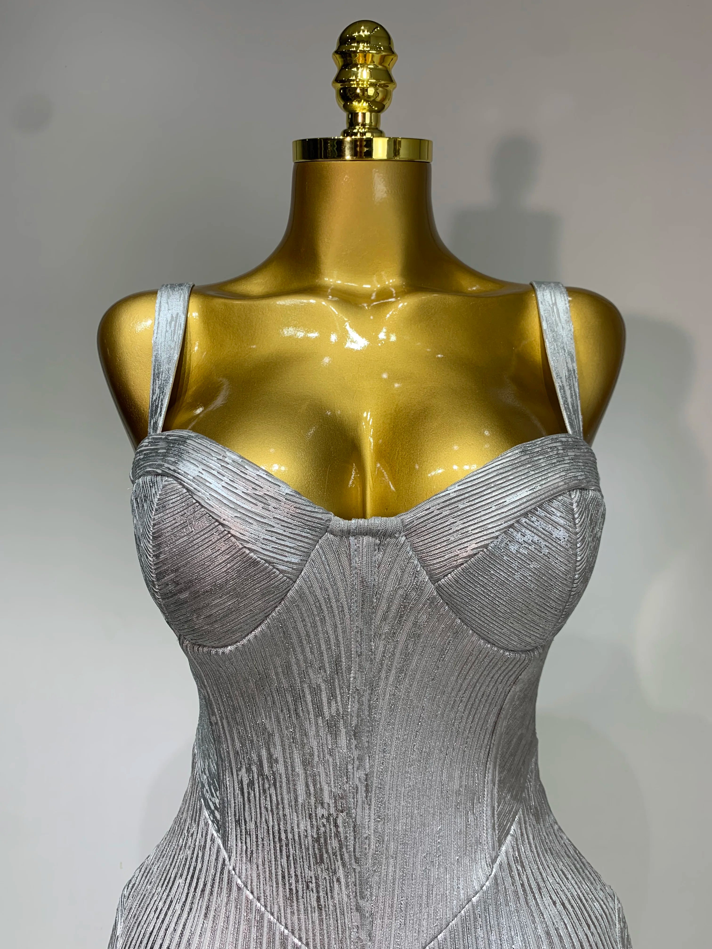 Women Sleeveless Sexy Silver V Neck Bodycon Midi Bandage Dress Celebrate Nightclub Party Birthday Dress Wedding Guest Dress