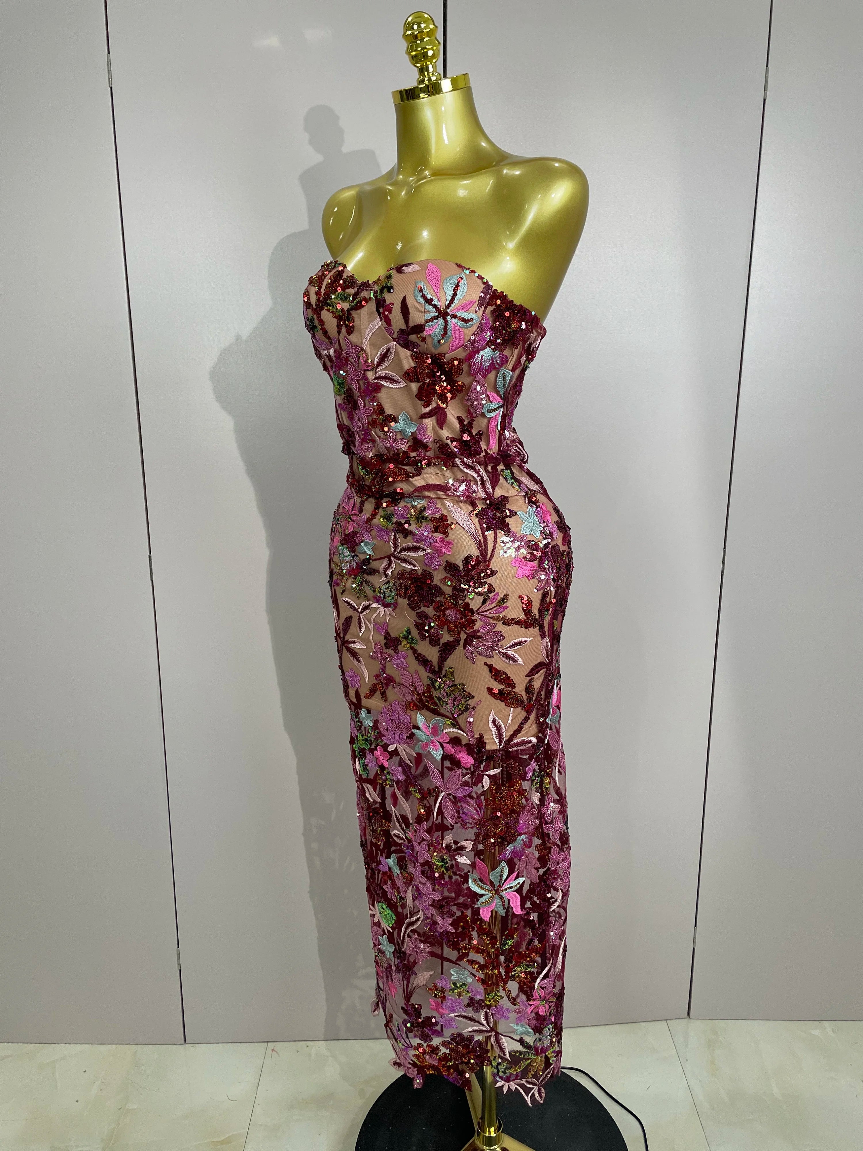 Sexy Strapless Floral Sequin Long Dress 2025 New Women Sequins Flower Backless Long Slim Dress Evening Party Runway Gown Dress