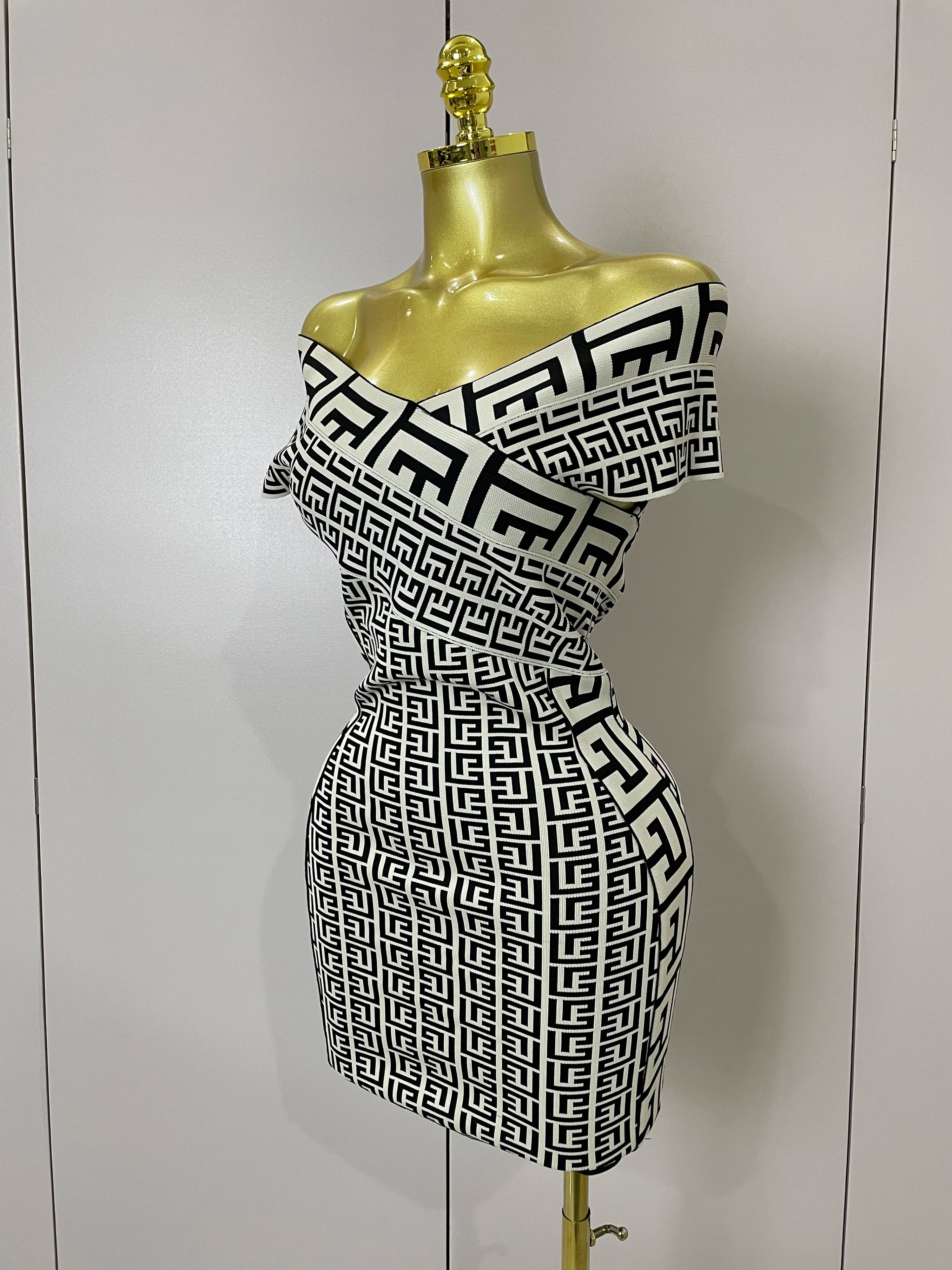 High Quality 2025 Women Sexy Jacquard Slash Neck Off Shoulder Bodycon Mini Bandage Dress Elegant Evening Birthday Party Dress