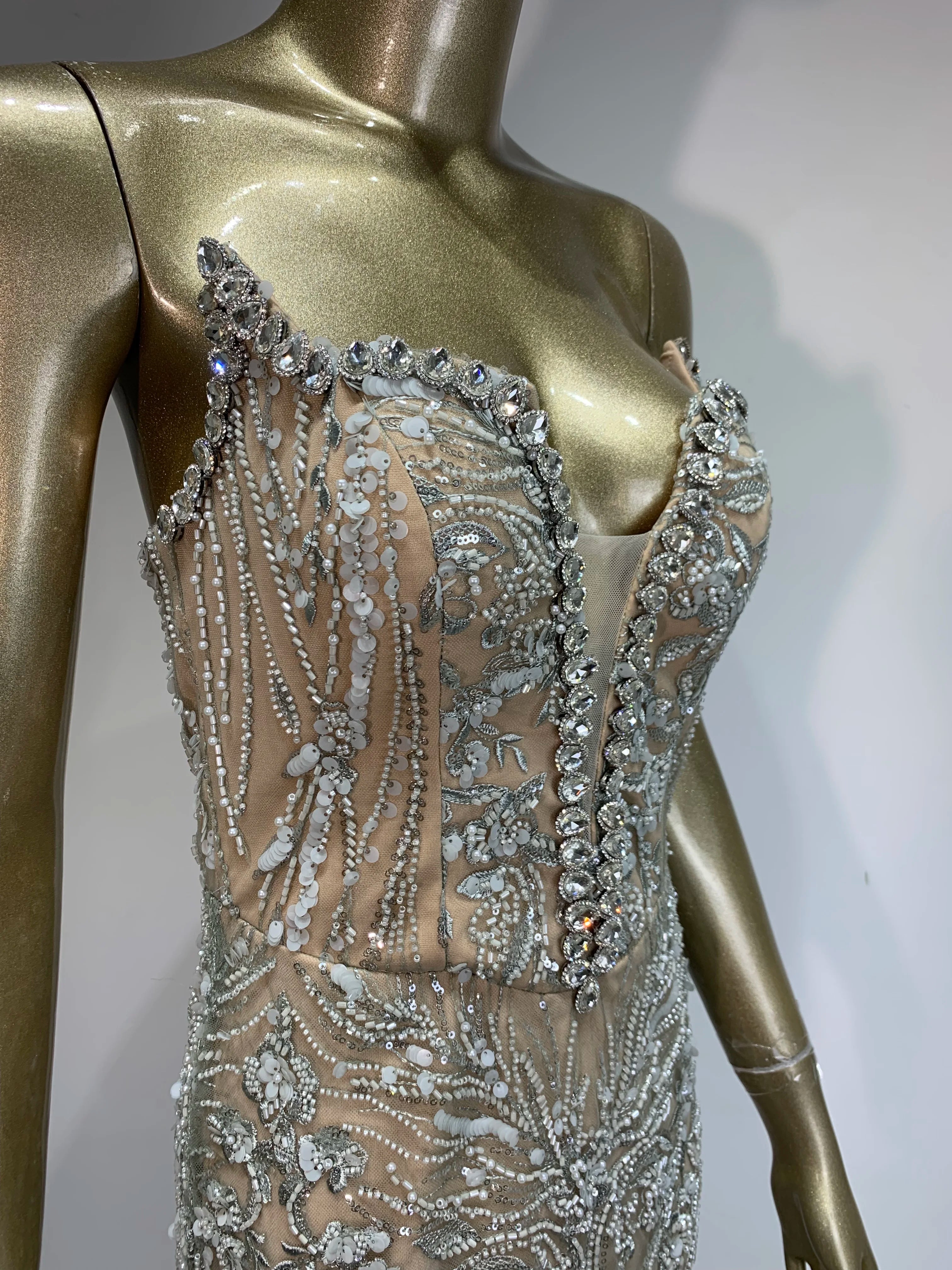 Luxury Sexy Strapless Feather Sequins Silver Beading Maxi Long Women Celebrity Dress Elegant Party Evening Vestido