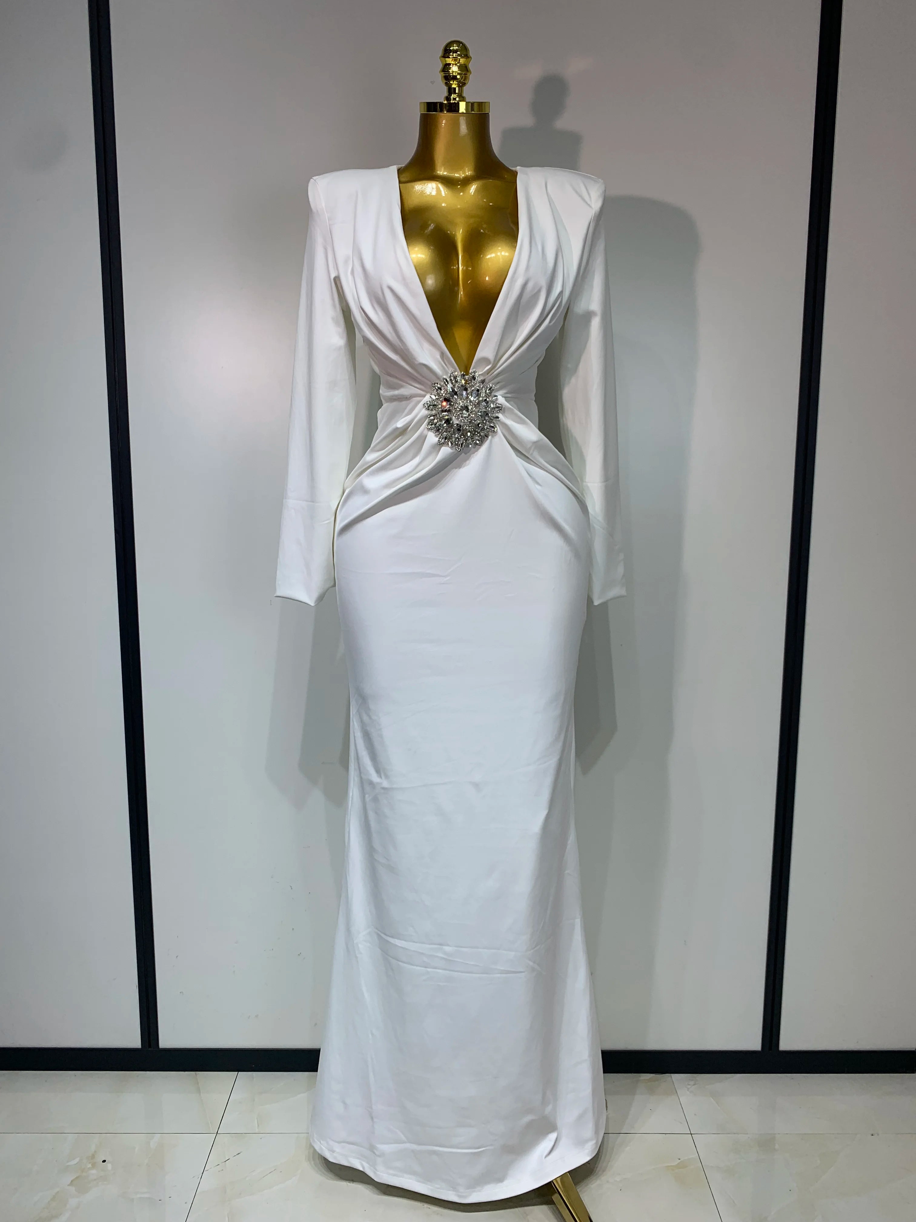Black Diamond Bodycon Maxi Dresses Women Sexy Deep V Neck Long Sleeves Gowns Runway Party Wear 2025 Elegant Evening Party Dress