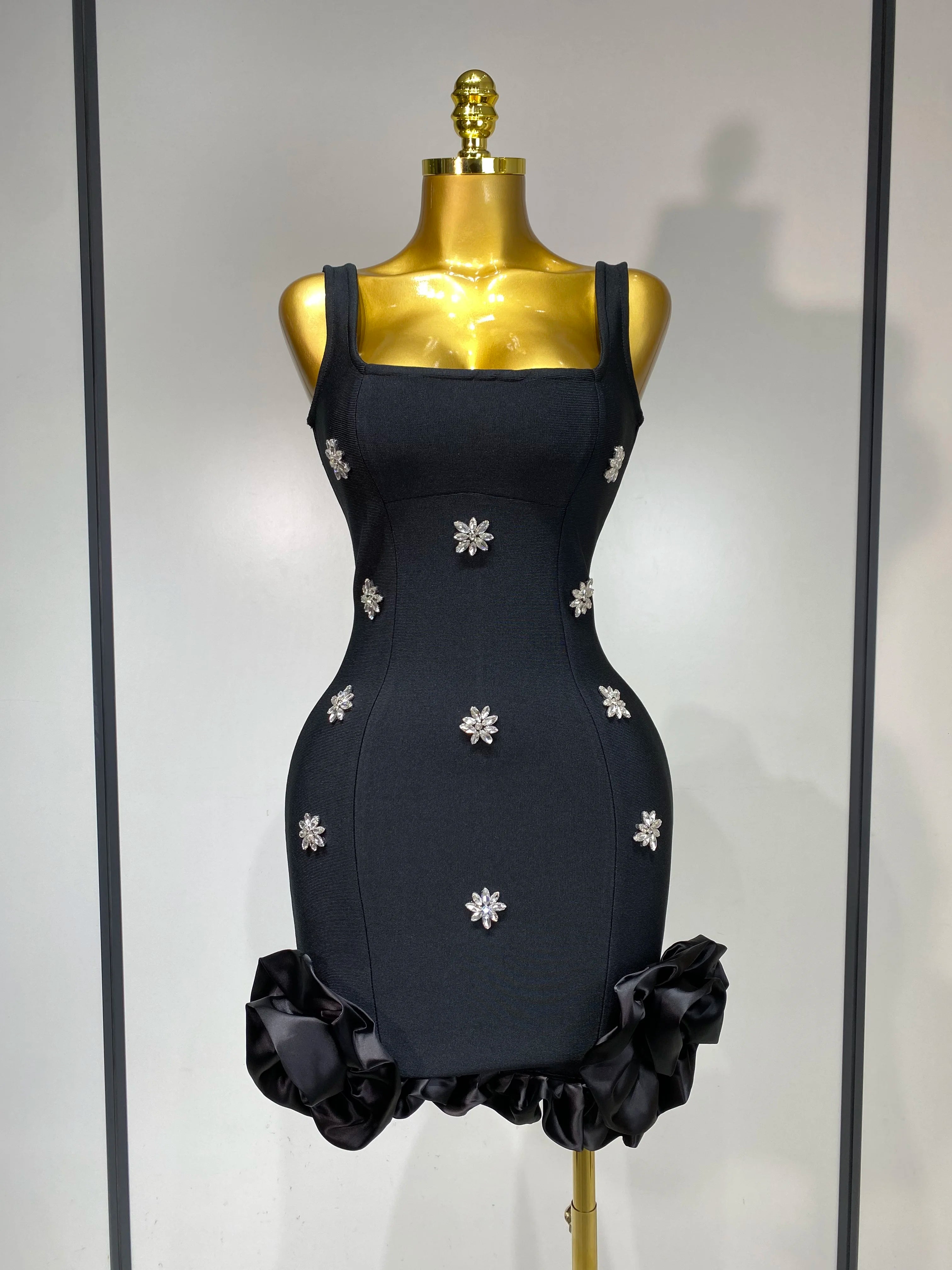 Women Sexy Square Collar Sparkly Rhinestone Bodycon Mini Bandage Dress Celebrate Evening Party Elegant Luxury Birthday Dress