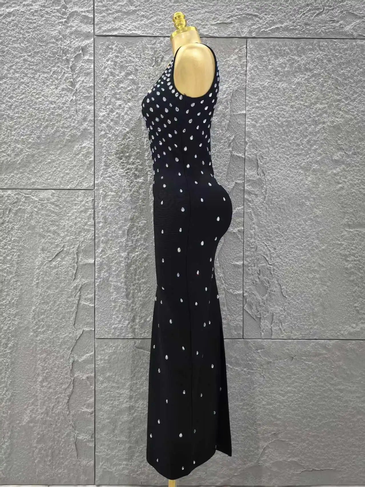 Women Sleeveless Sexy O-Neck Shinning Crystal Bodycon Long Bandage Dress Celebrity Red Carpet Evening Party Outfit