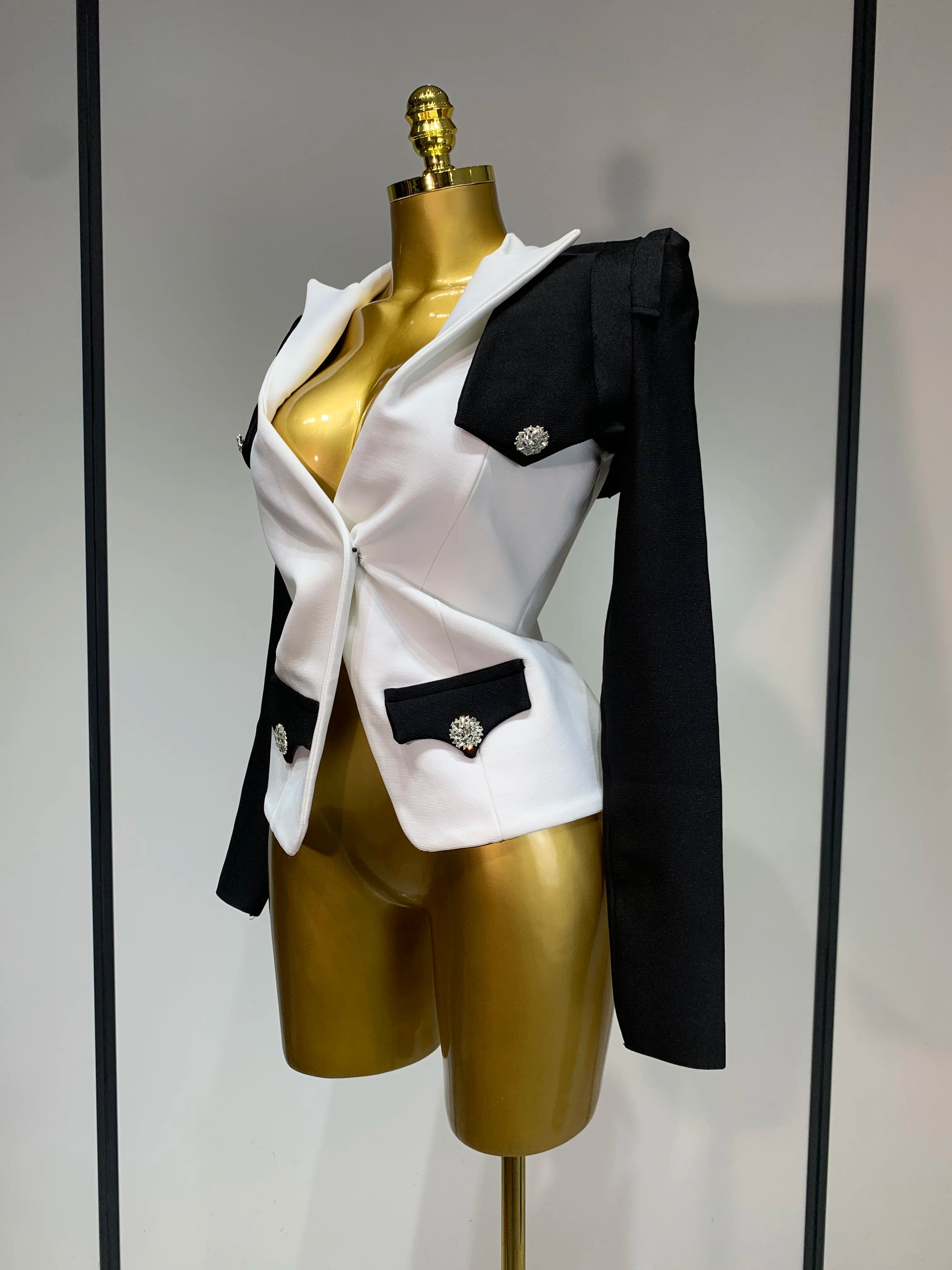 2025 New Designer Fashion Black White Bandage Jacket Two Piece Set Women Slim Fit Diamond Button Suit Jackets Coat