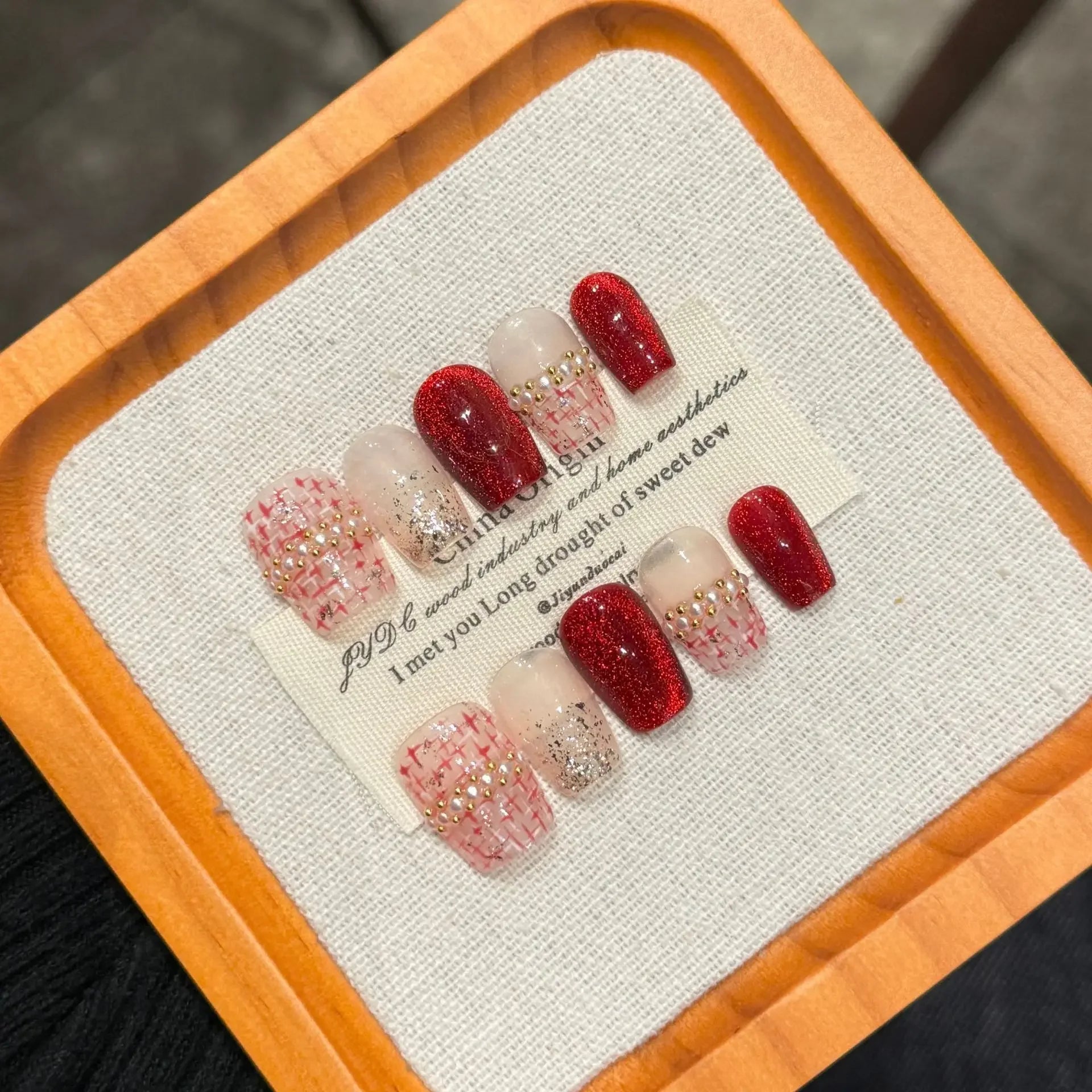 10Pcs Handmade Red Sweet Press on Nails Pearl Cat Eye French Short Nail Fashion Finished False Nails Wearable Acrylic Nails Art