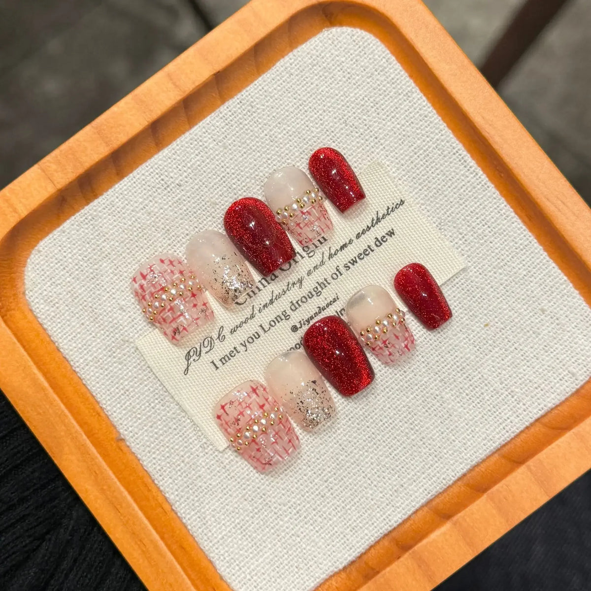 10Pcs Handmade Red Sweet Press on Nails Pearl Cat Eye French Short Nail Fashion Finished False Nails Wearable Acrylic Nails Art