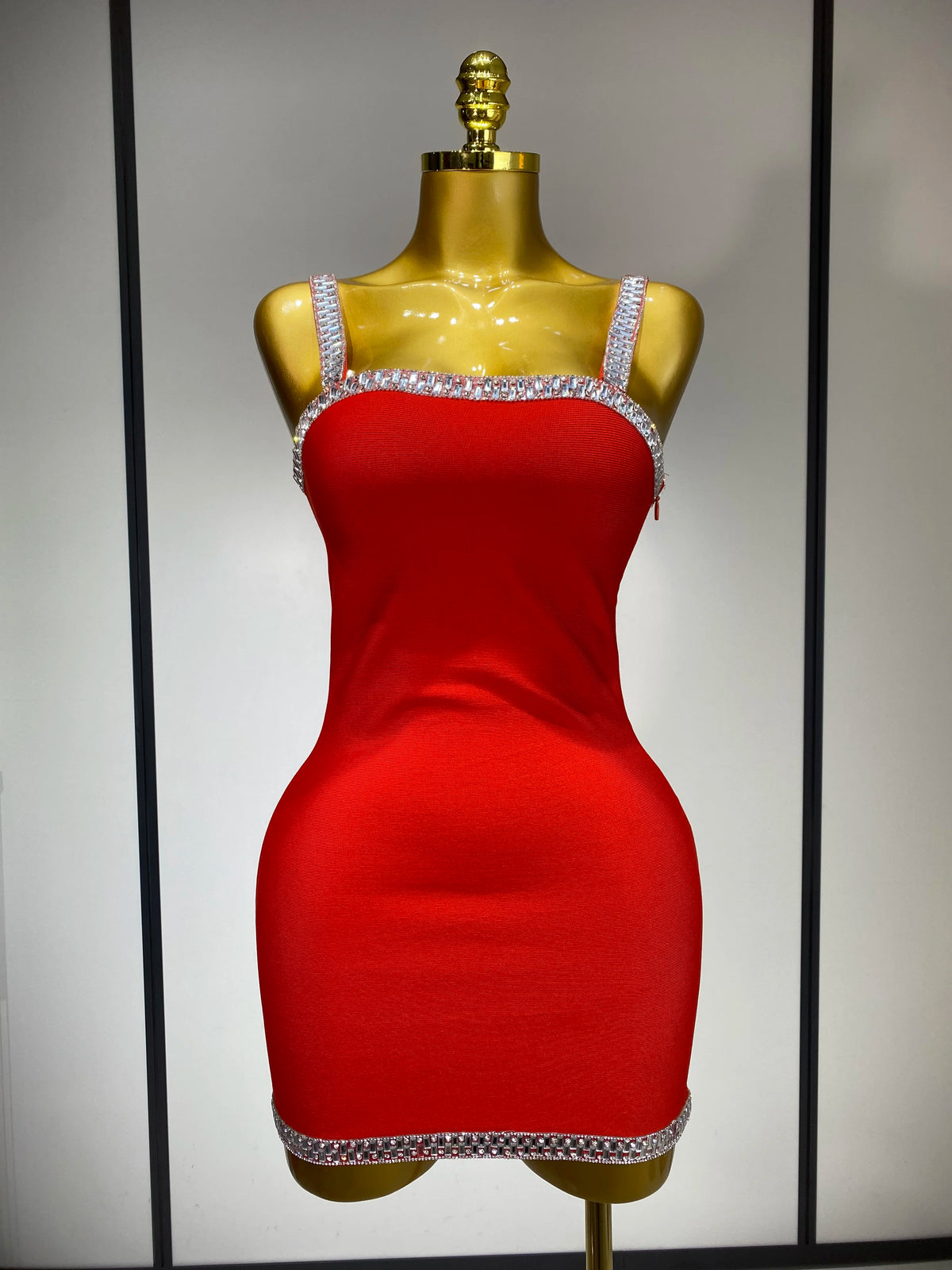 Women Sexy Black Red Sparkly Mini Bodycon Bandage Dress Sleeveless Luxury Diamonds Elegant Evening Club Party Birthday Dress