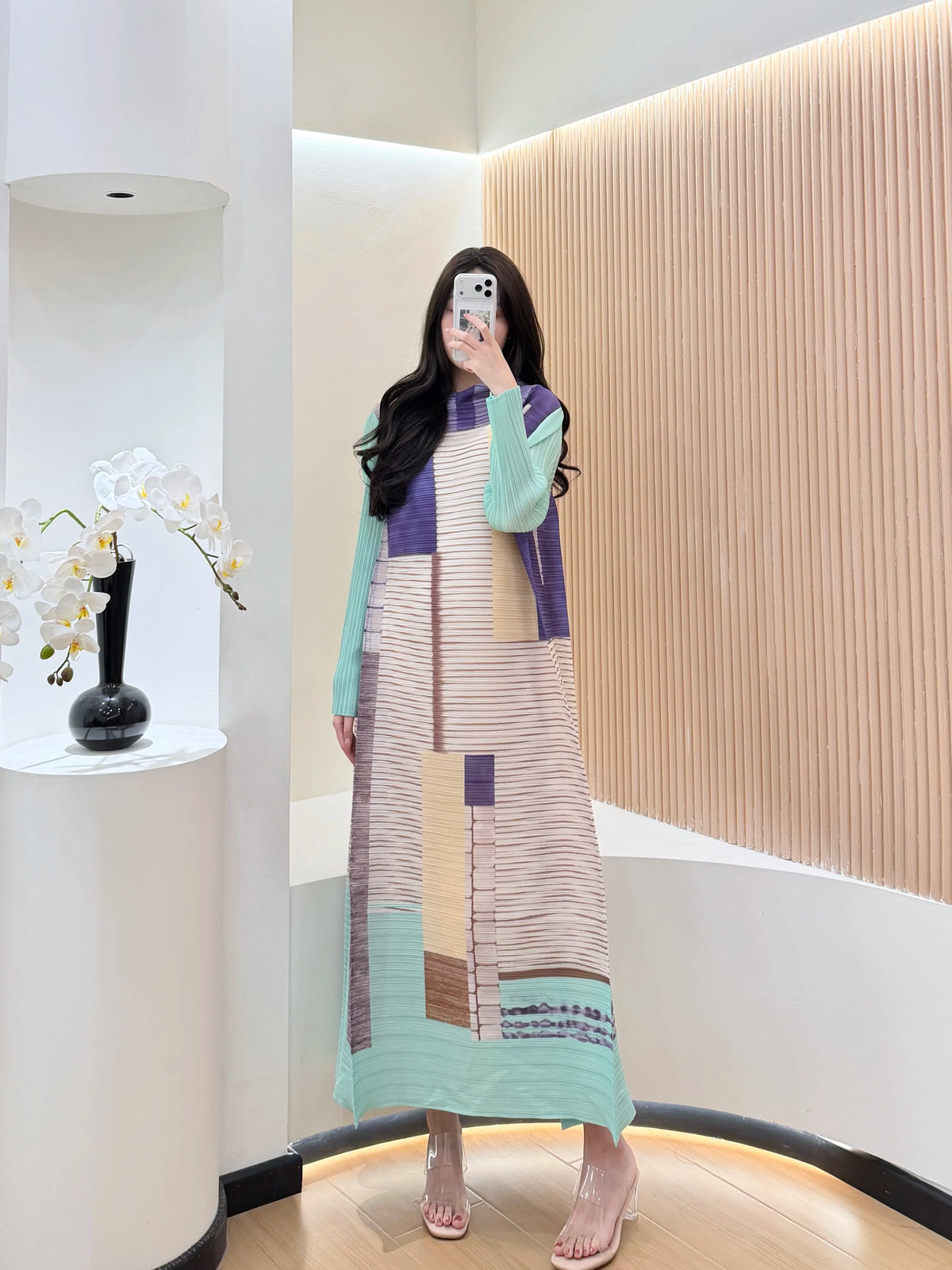 KAF Women Plus Size Robe with Color Blocked Geometric Patterns Loose Plus Size Design Casual Fashion Long Sleeved Dress