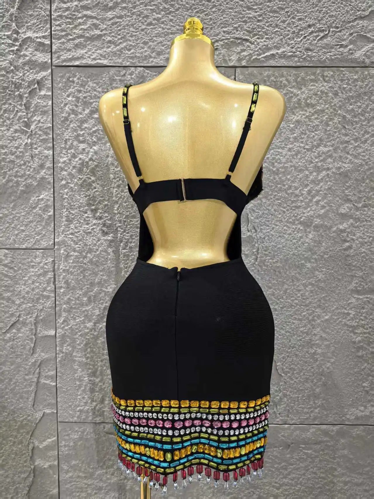 Black Color Women Sleeveless Sexy V-Neck Bodycon Mini Bandage Dress Colorful Crystal Celebrate Nightclub Party Red Carpet Dress