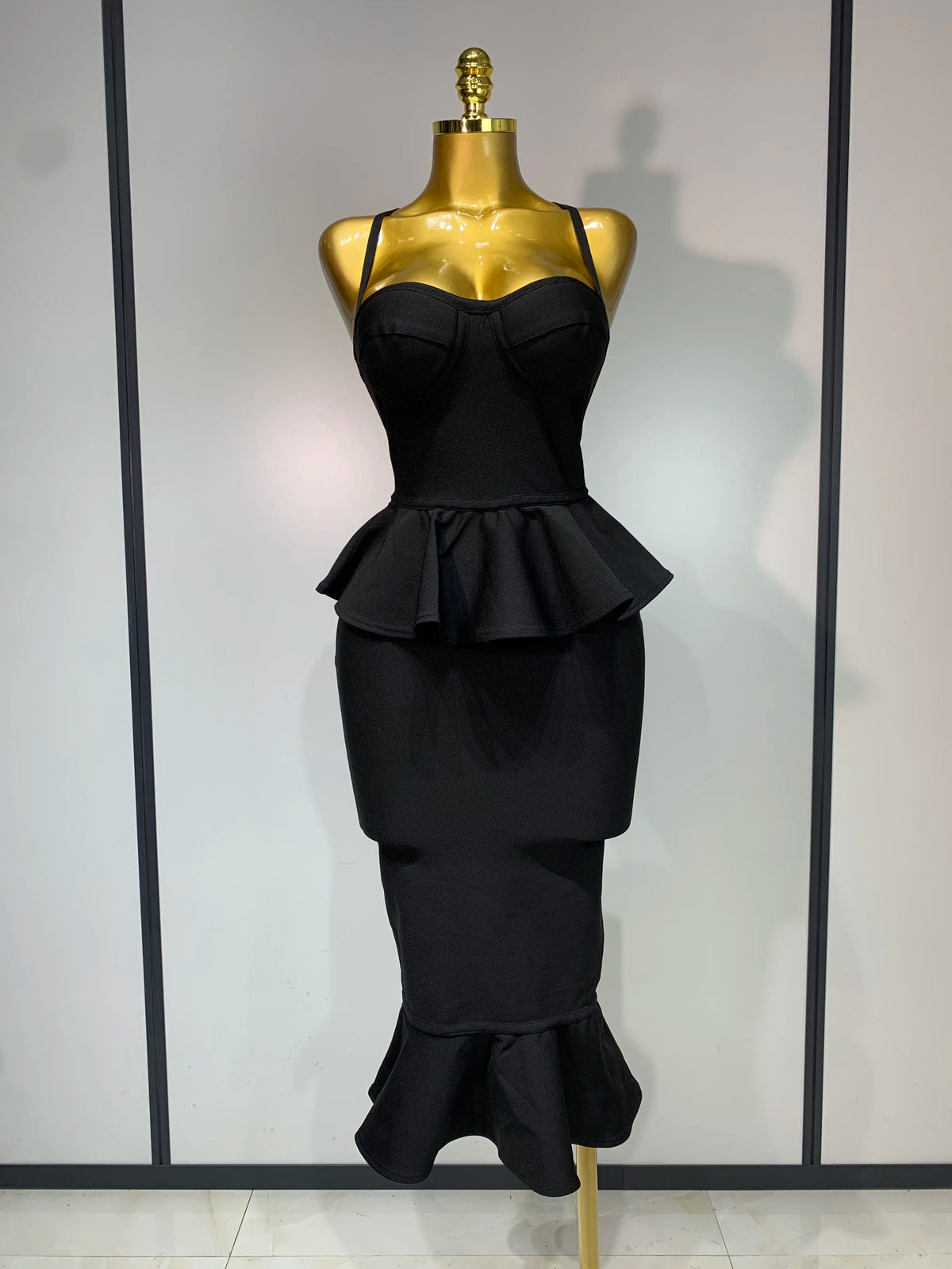 Women Sexy Backless Tierred Bodycon Bandage Dress 2025 Celebrity Elegant Evening Party Club Wedding Dress Birthday Vestido
