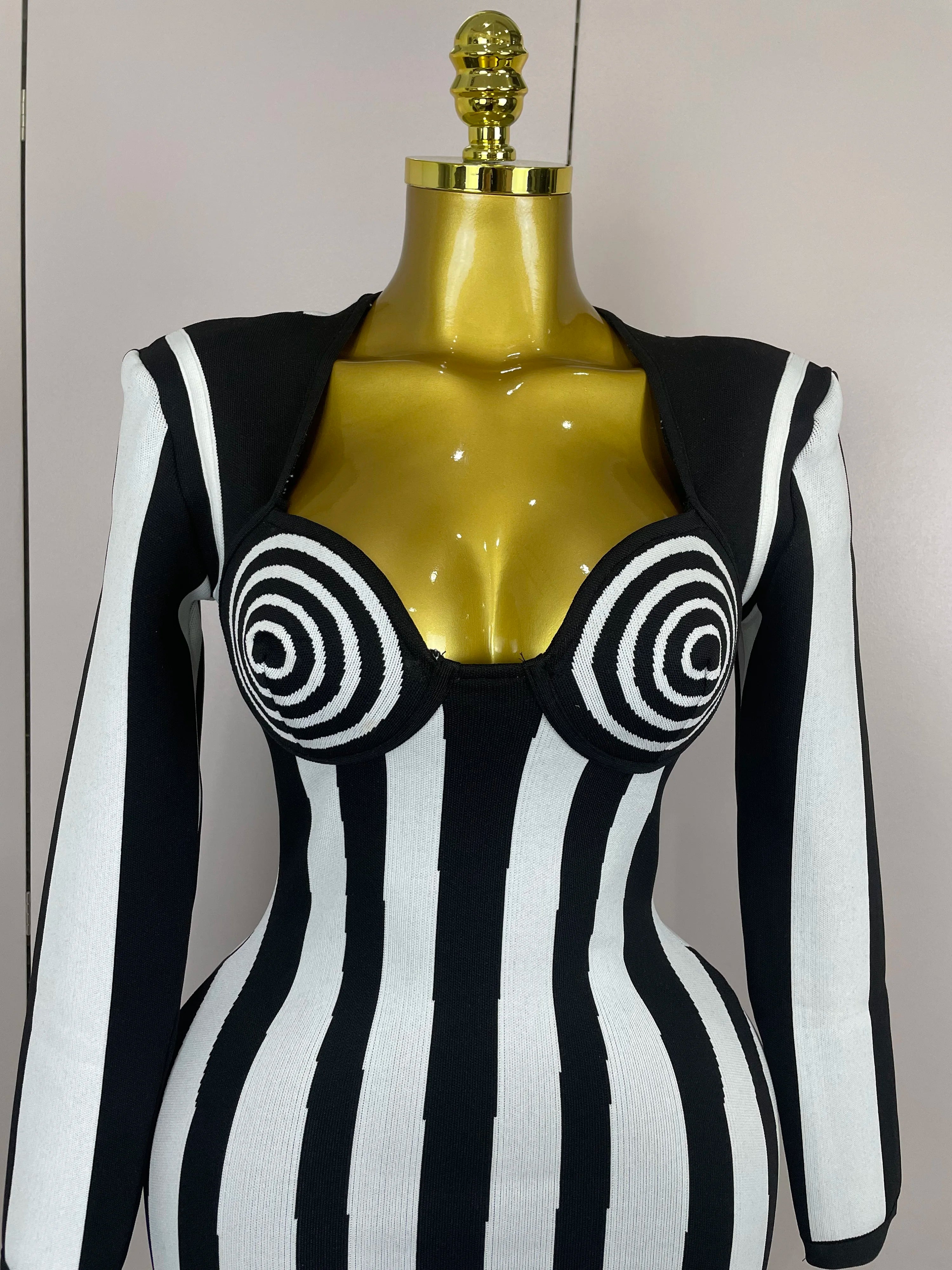 2025 Luxury Sexy Long Sleeve Stripe Black White Mini Bandage Dress Women Knitted Celebrity Elegant Evening Club Birthday Dresses