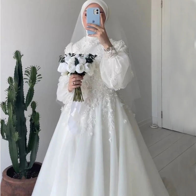 Muslim White Wedding Dresses for Hijab Bride Long Puff Sleeves A Line Appliques 3D Floral Tulle Bridal Gowns robe de mariée