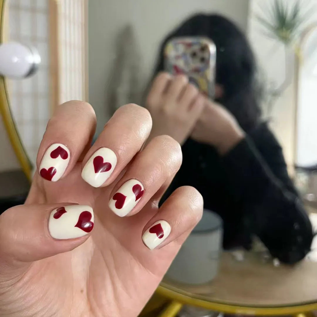 24pcs Y2K Fake Nails with Lovely Black Heart Designs Reusable French False Nails Full Cover Short Press On Nails for y2k Girls