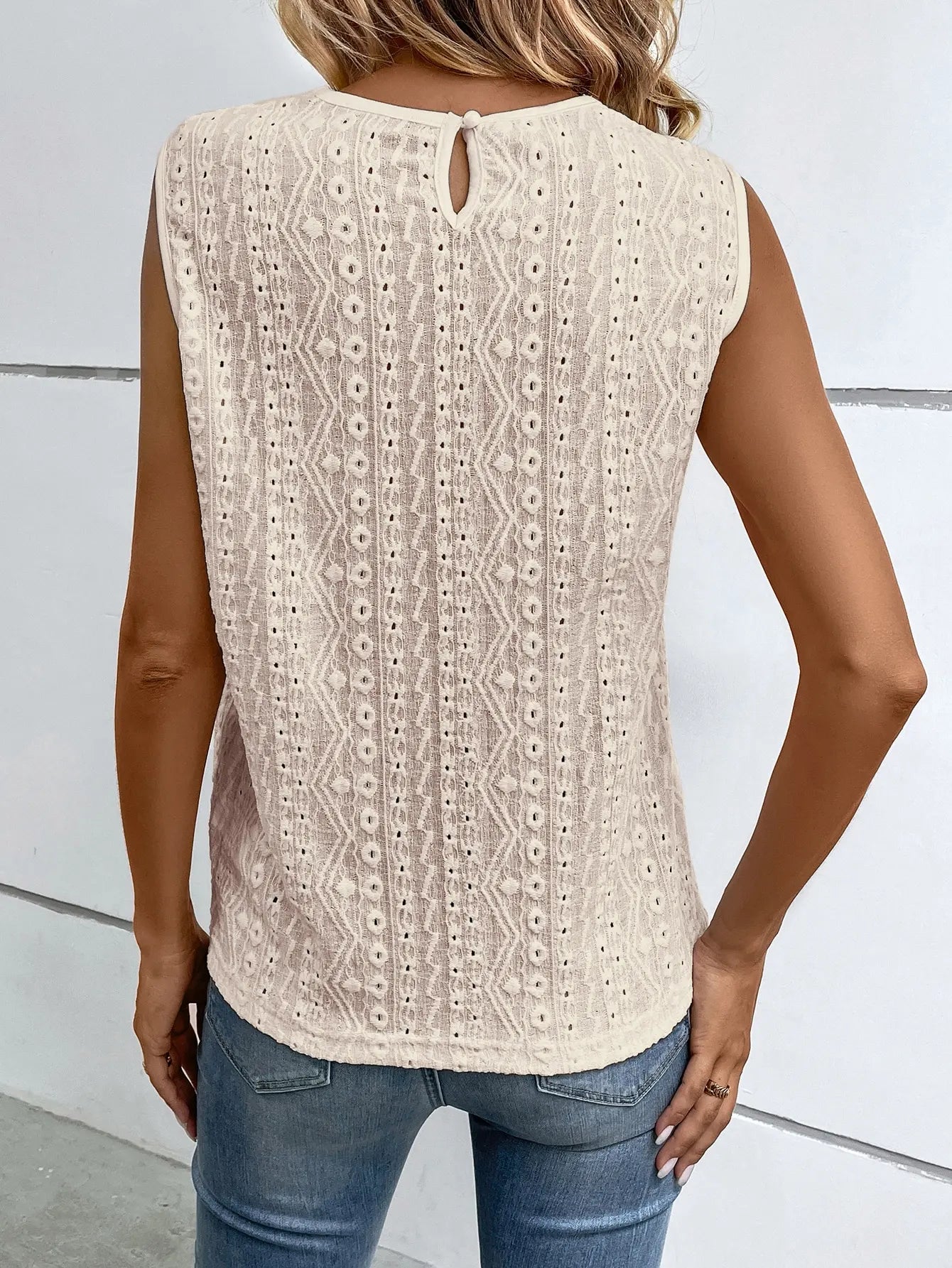 Cross border hot selling European American women's knitted jacquard hollowed out lace patchwork collar loose casual vest