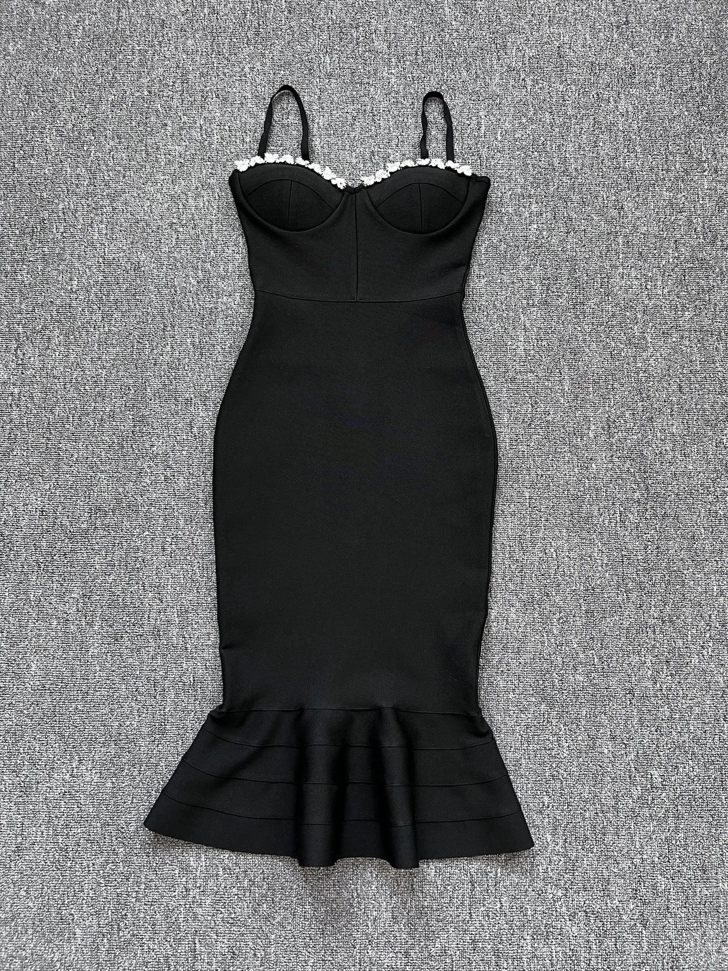 Women Sexy Long Style Fashion Bandage Dress Rayon Backless V Camisole Slim Bodycon Fashion Ruffle Edge Celebrity Party Dress