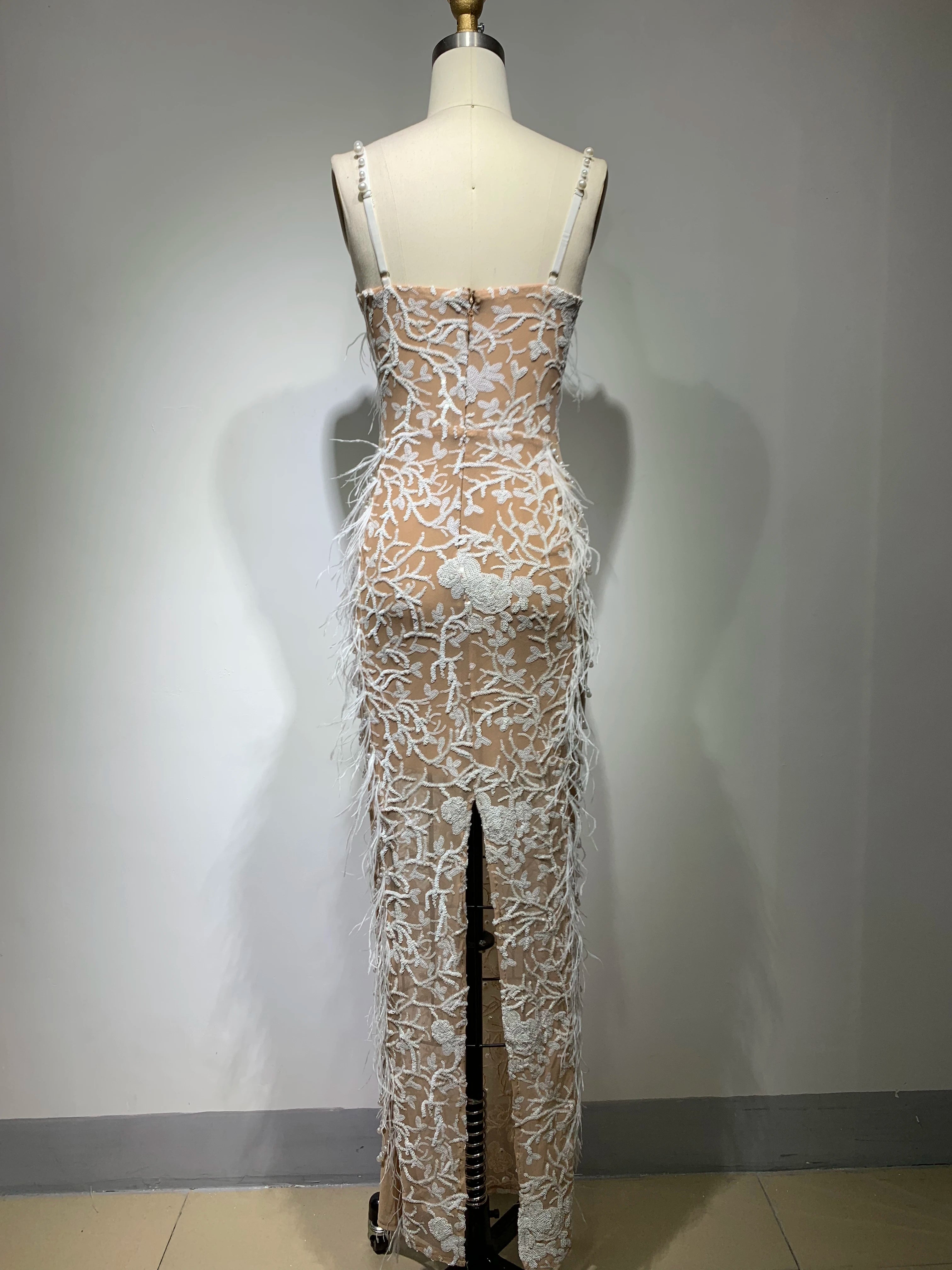 Top Quality Handmake Luxury Women Sleeveless Sexy Feathers Pearl Beading Bodycon Long Dress Fashion Celebrate Red Carpet Dress