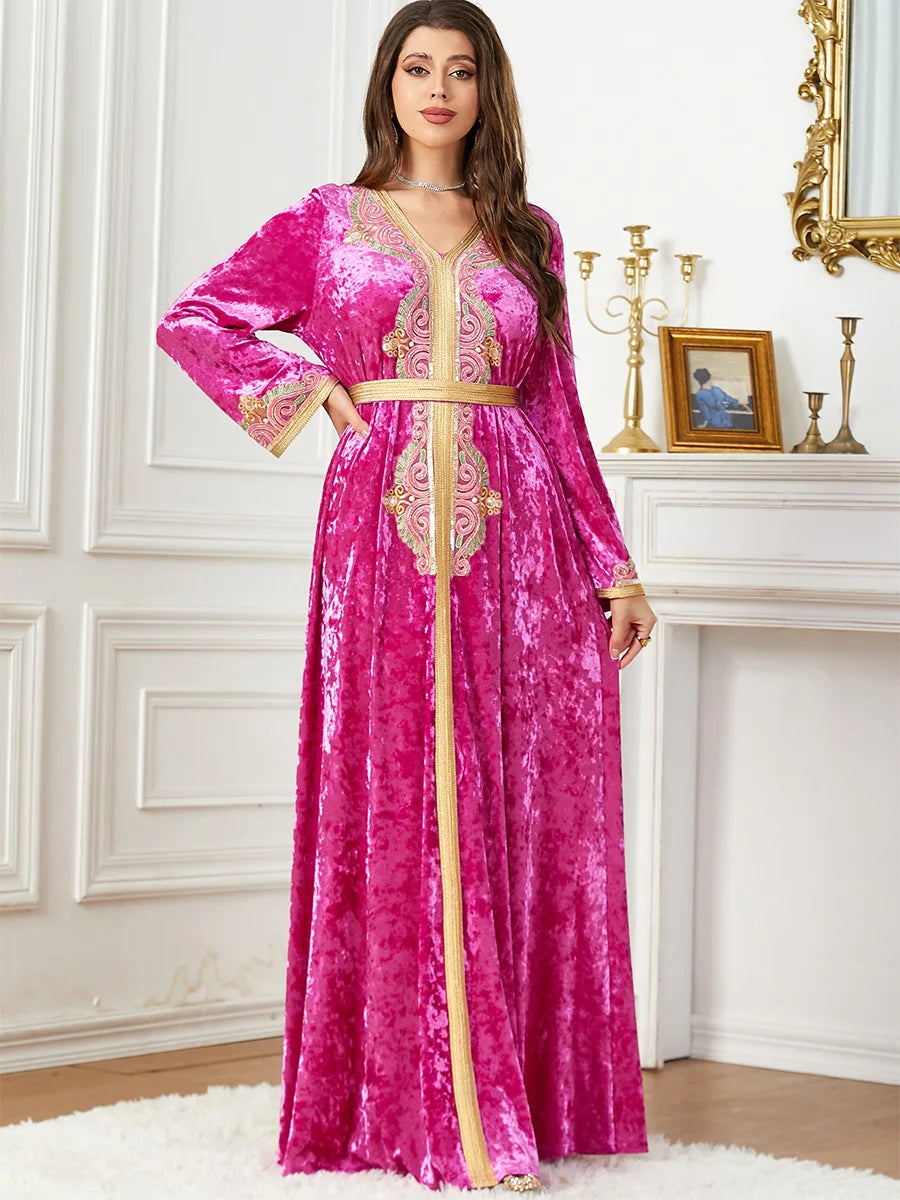 Dubai Saudi Autumn Winter Velvet Dress For Women Kuwaiti Fashion Appliques Long Sleeve Belted Turkish Gulf Clothing