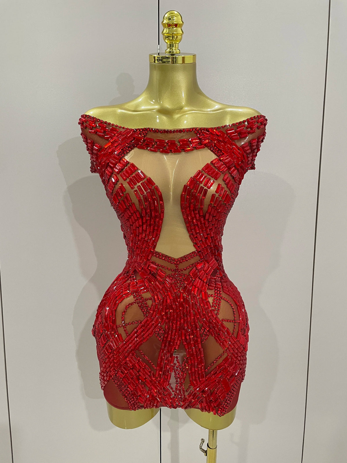 2025 Shining Red Rhinestones Sexy Mesh See-Through Mini Dress Women Celebrate Evening Prom Birthday Party Dress Stage Shoot Wear